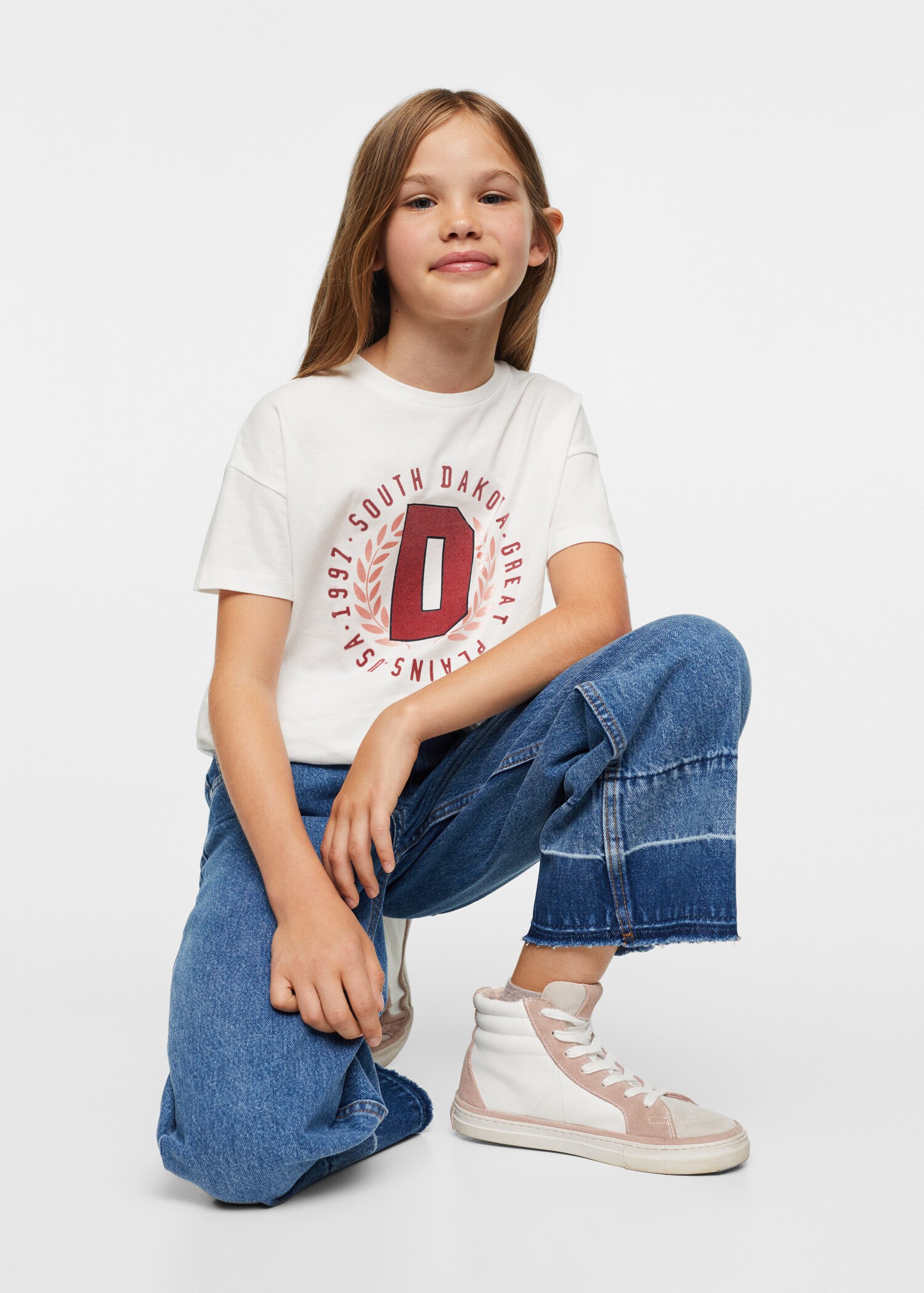 Gemustertes T-Shirt mit Knotendetail - Mittlere Ansicht