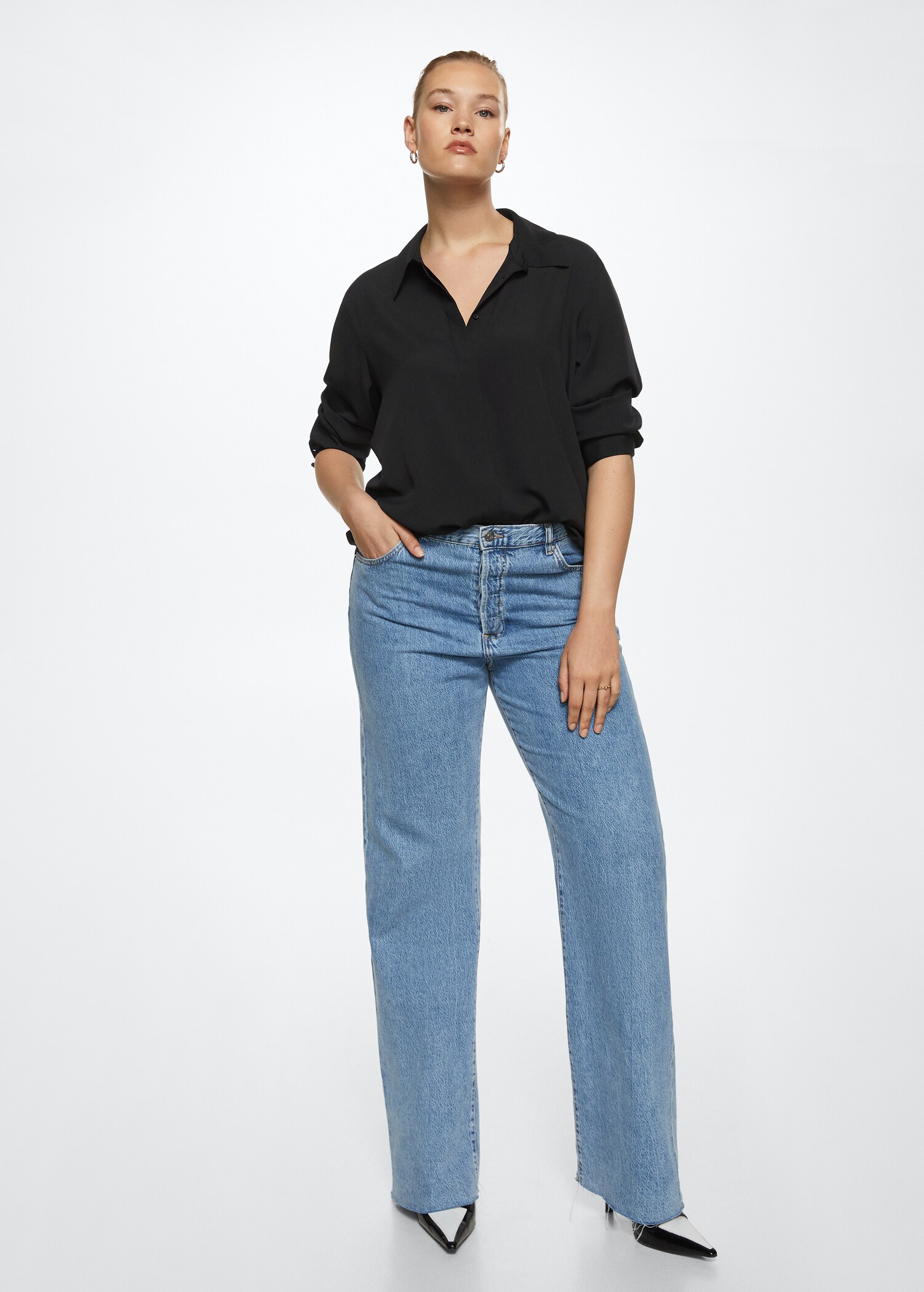 Buttoned flowy shirt - Details of the article 5