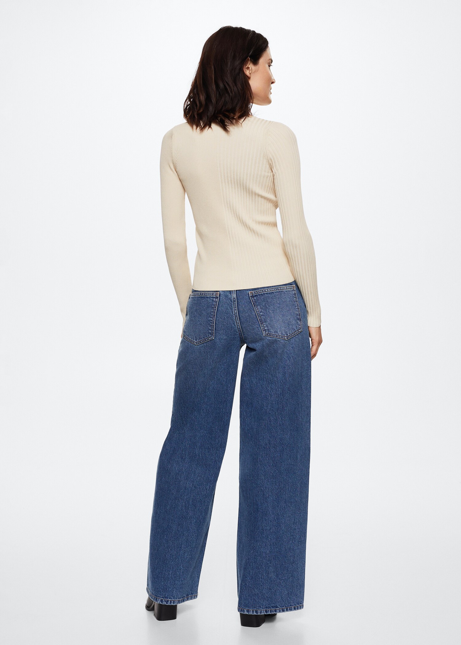 Braided cord sweater - Reverse of the article