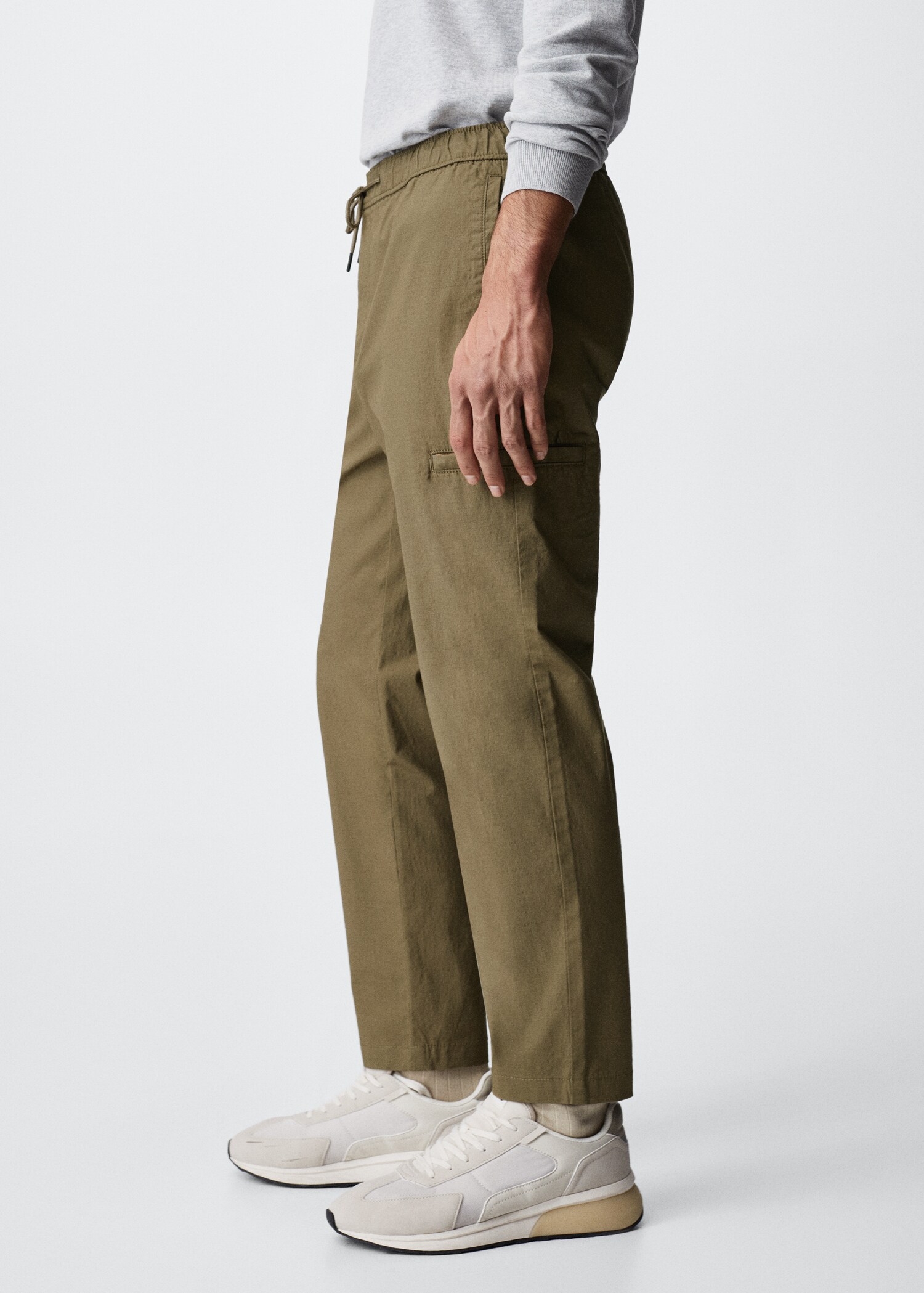 Pocket jogger trousers - Details of the article 2