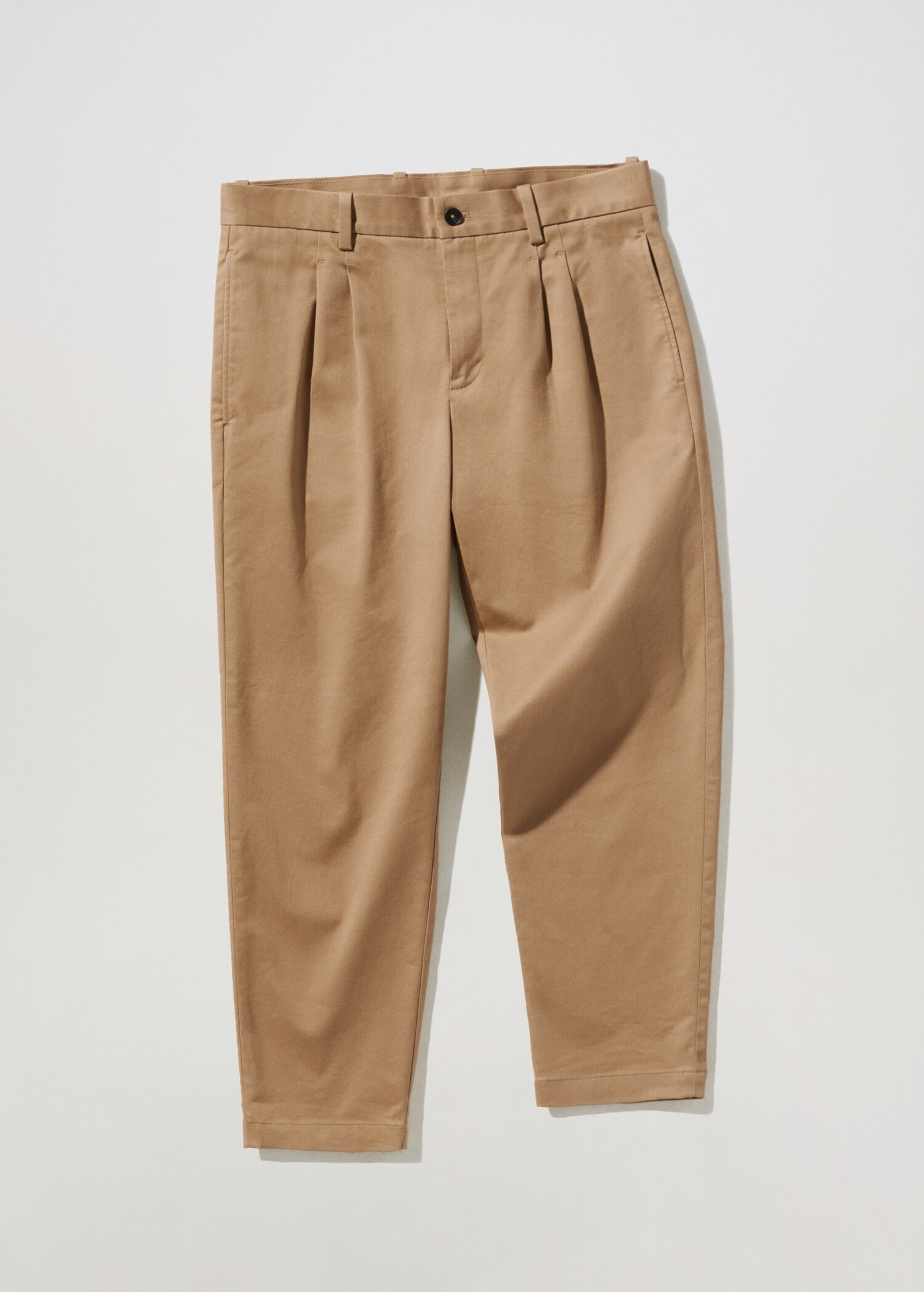Pantalón regular fit pinzas - Artículo sin modelo