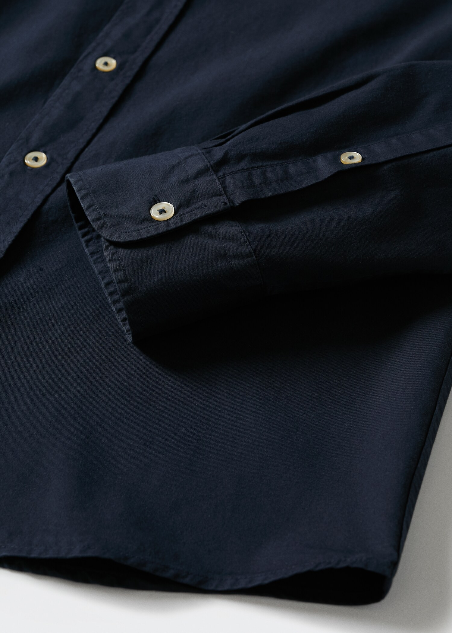 Slim fit cotton shirt - Details of the article 7