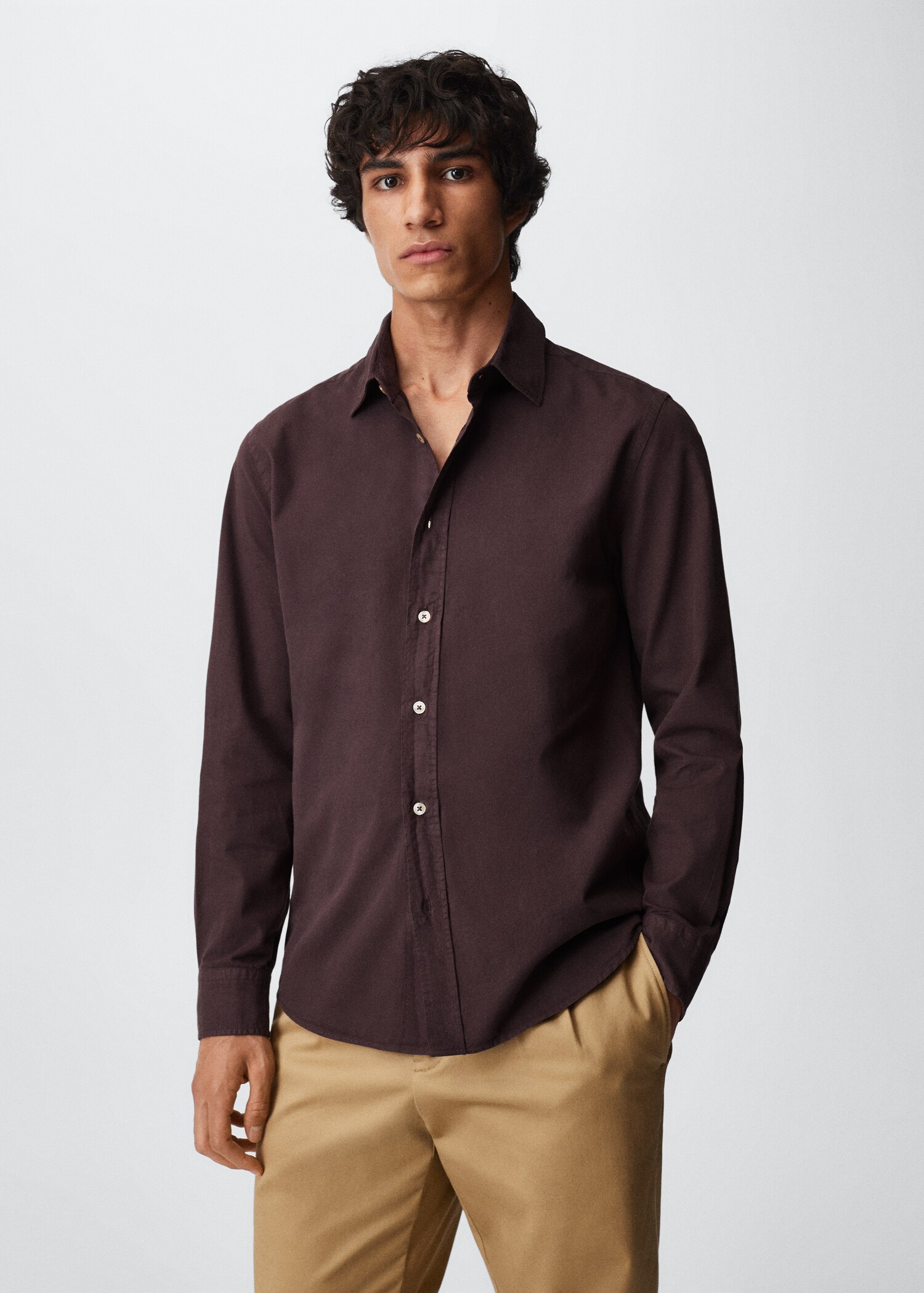 Camisa slim fit algodón - Plano medio