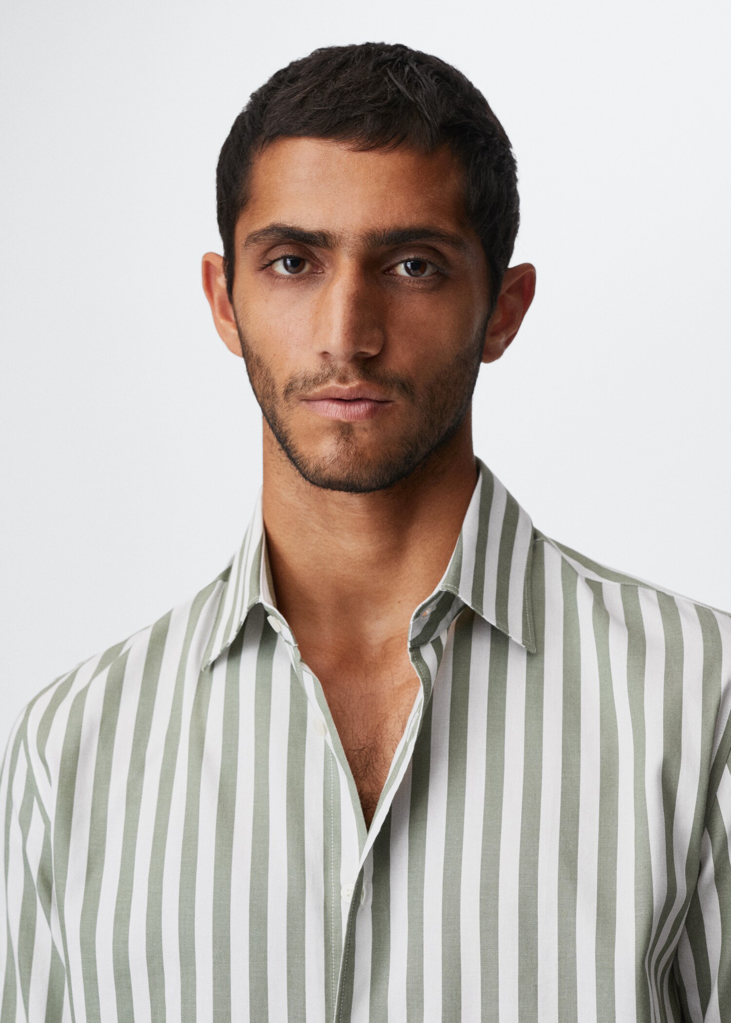 Striped cotton shirt - Details of the article 1
