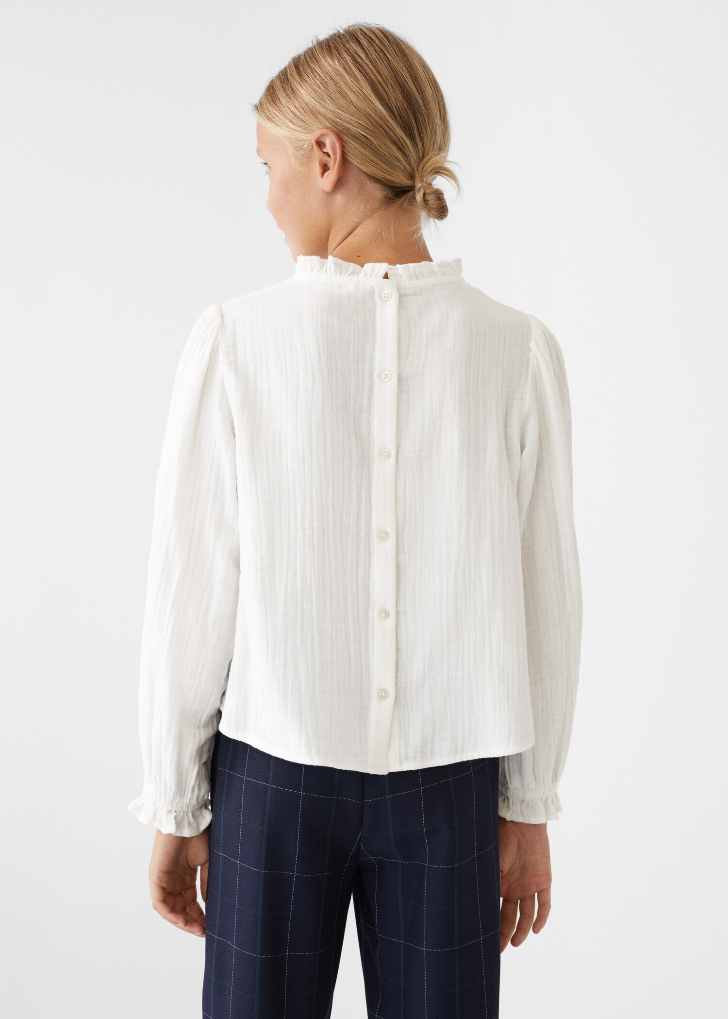 Textured ruffle-neck blouse - Details of the article 3
