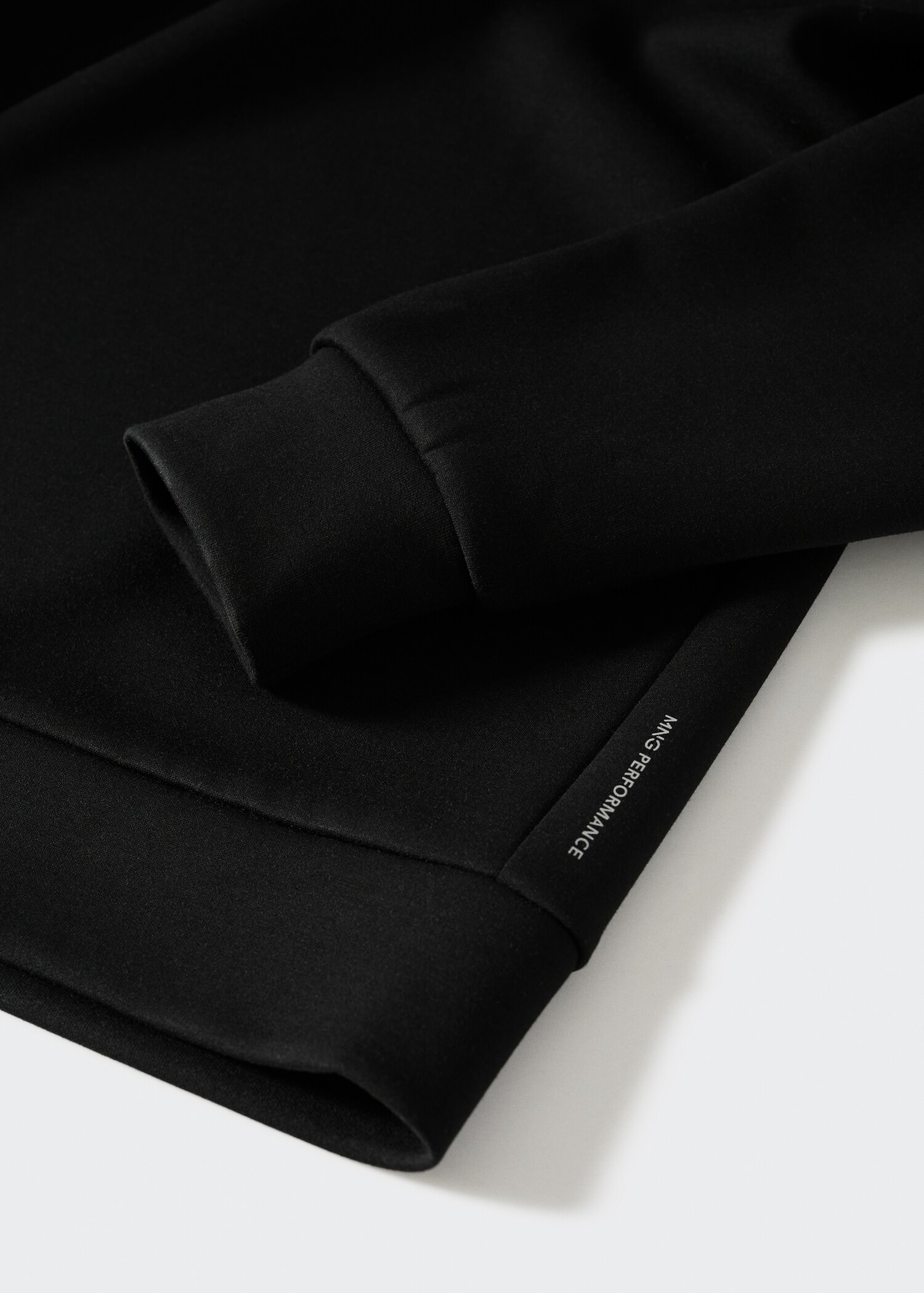 Atmungsaktives Kapuzen-Sweatshirt - Detail des Artikels 8