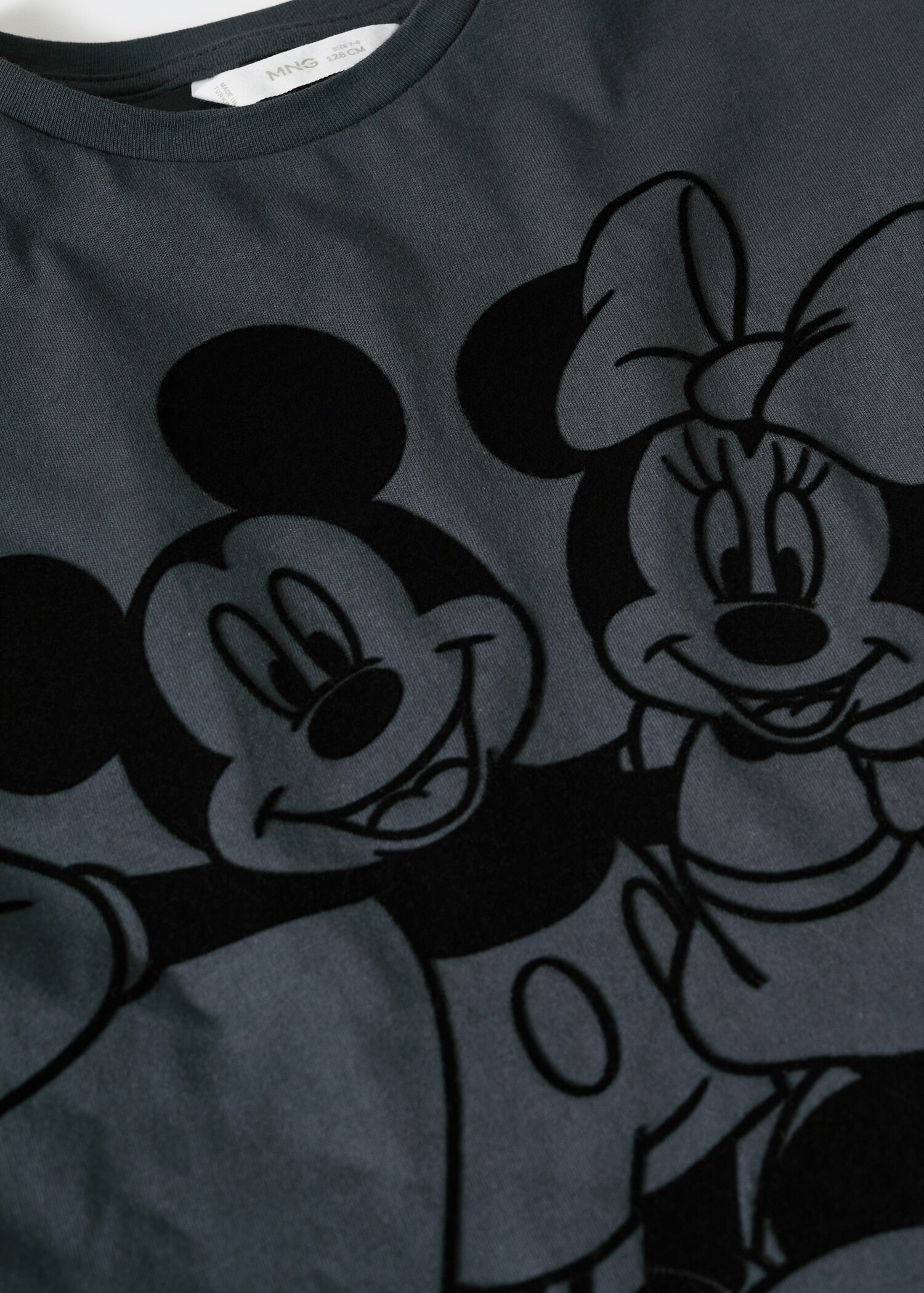 Mickey & Minnie Mouse t-shirt - Details of the article 8