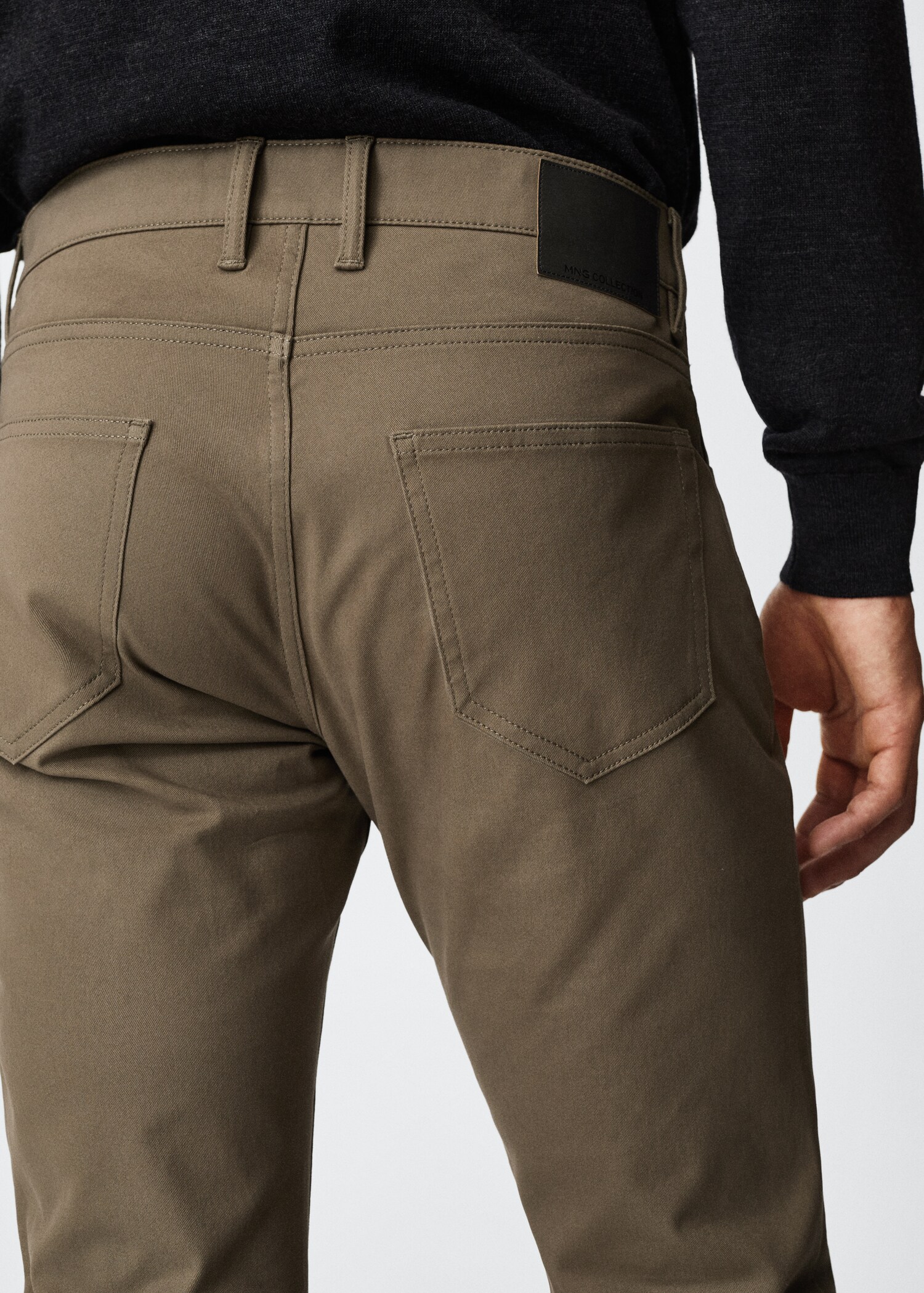 Slim Fit Twill-Hose mit Jeans-Effekt - Detail des Artikels 3