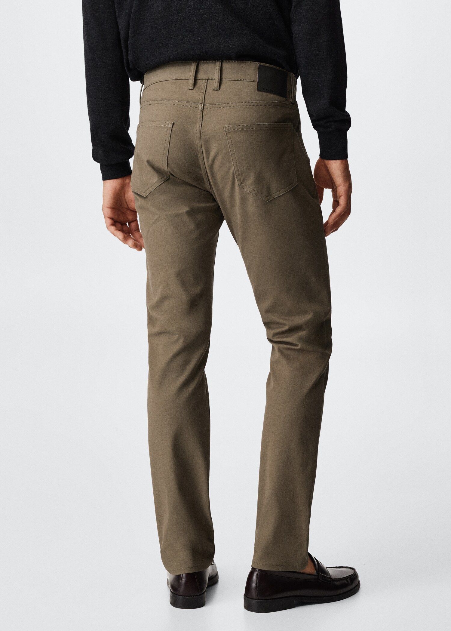 Slim Fit Twill-Hose mit Jeans-Effekt - Rückseite des Artikels
