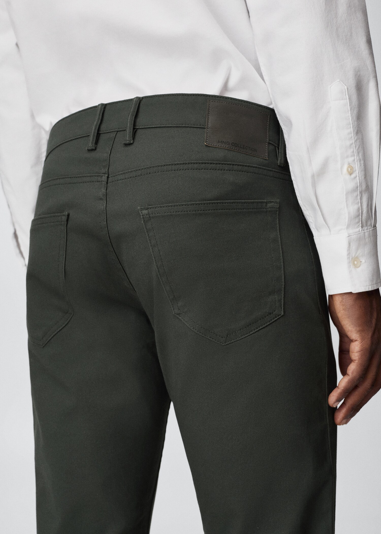 Slim fit denim-effect serge pants - Details of the article 3