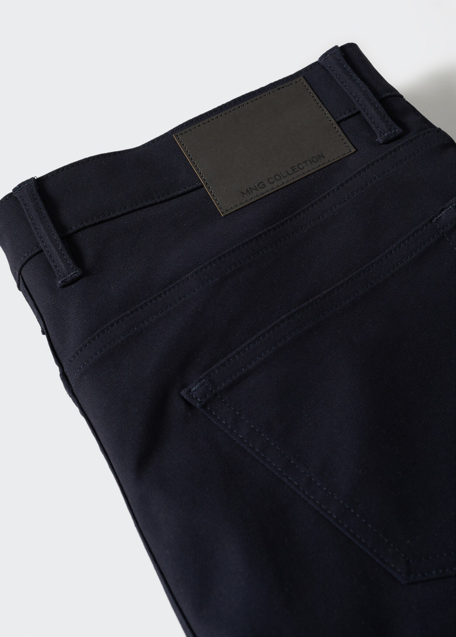 Slim Fit Twill-Hose mit Jeans-Effekt - Detail des Artikels 8
