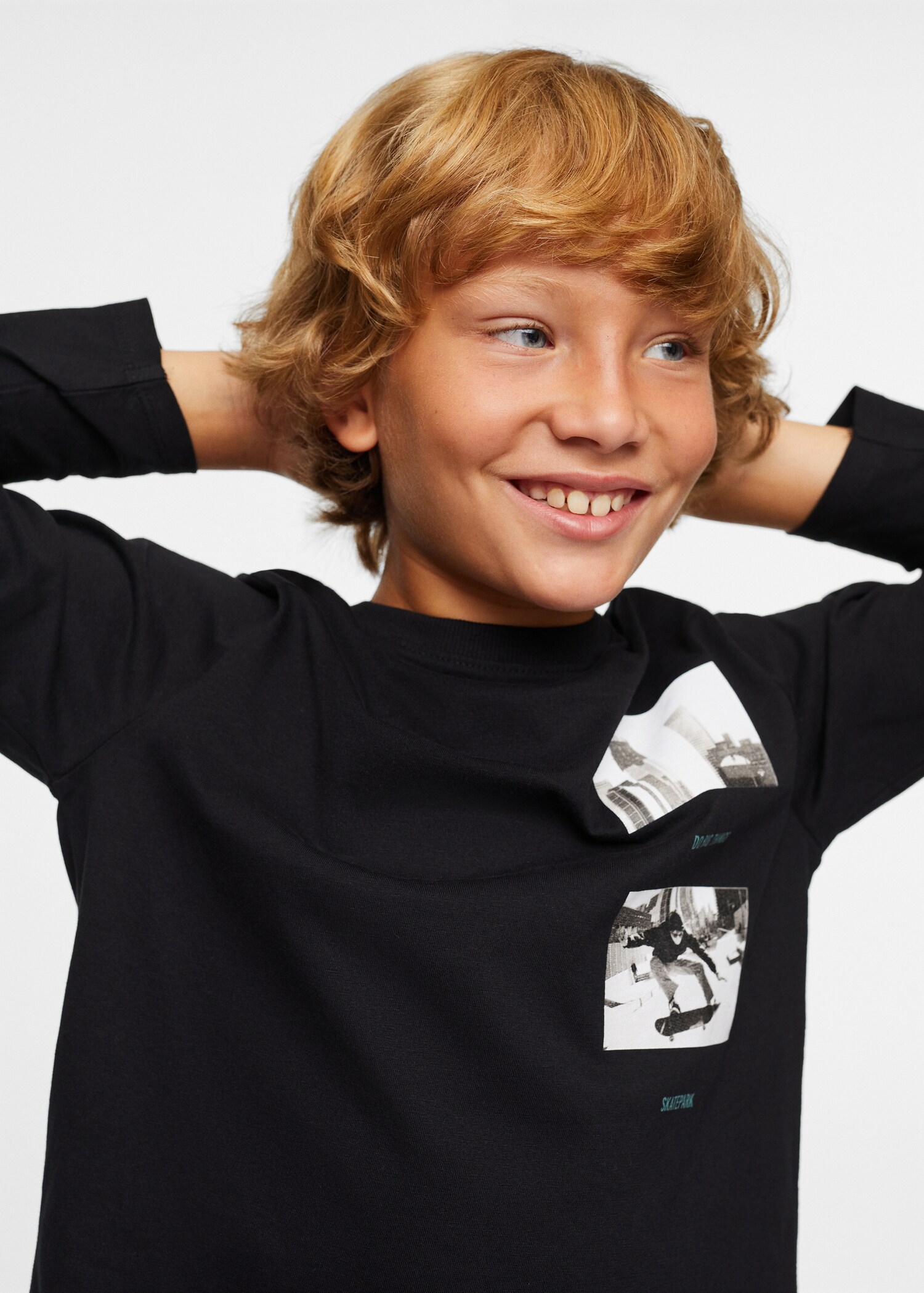 Printed long sleeve t-shirt - Details of the article 4