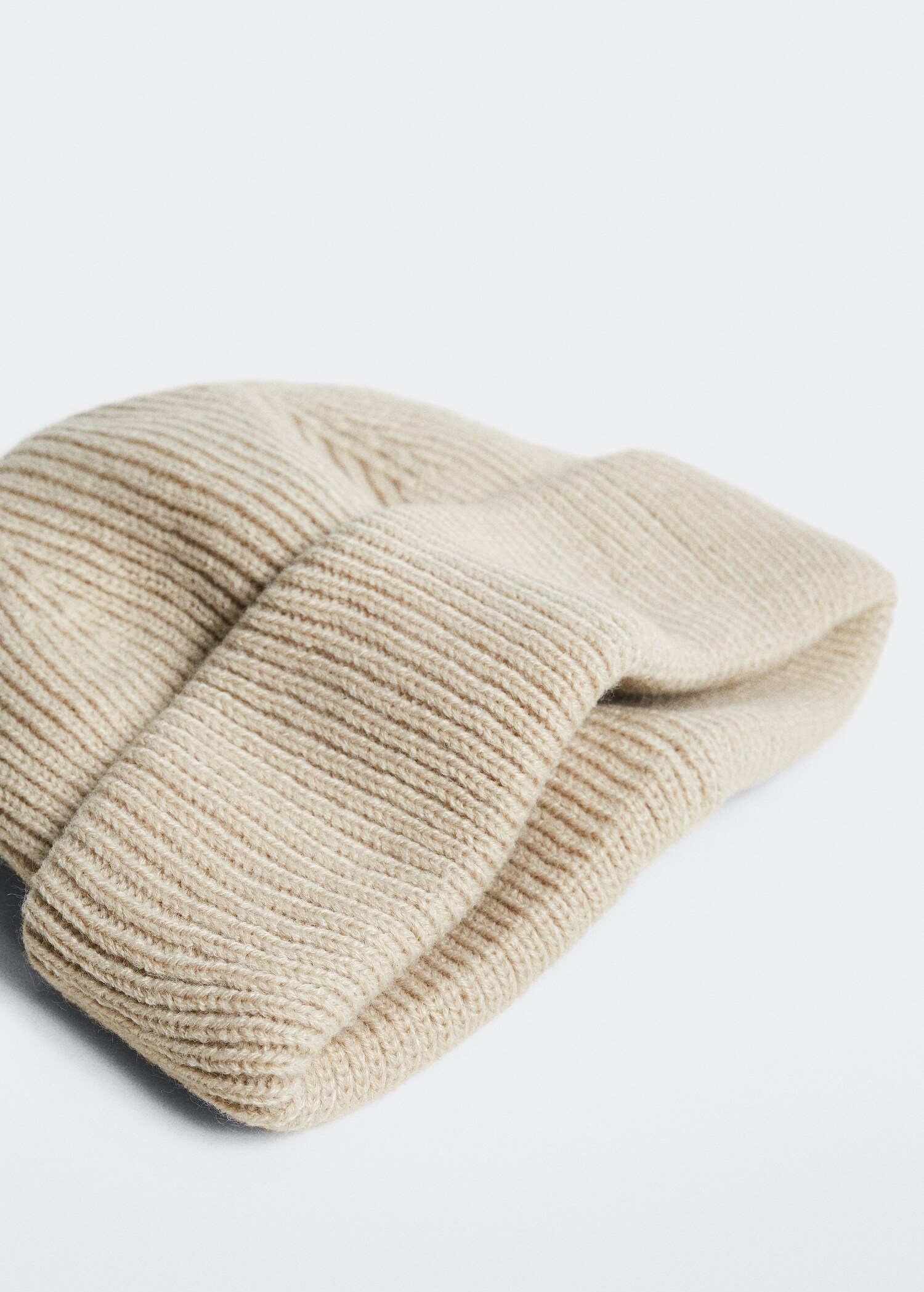 Bonnet court maille - Plan moyen