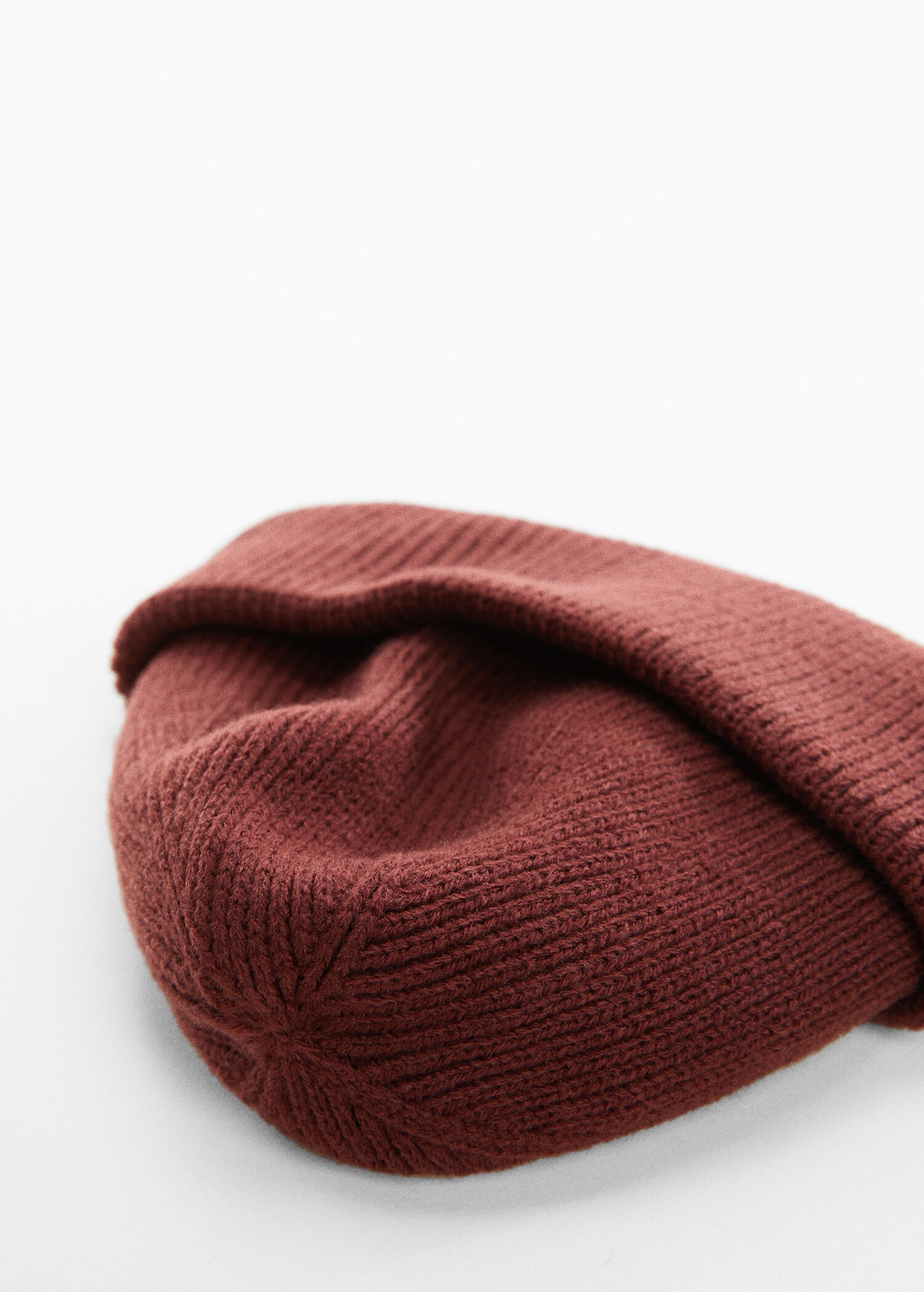 Short knitted hat - Details of the article 1