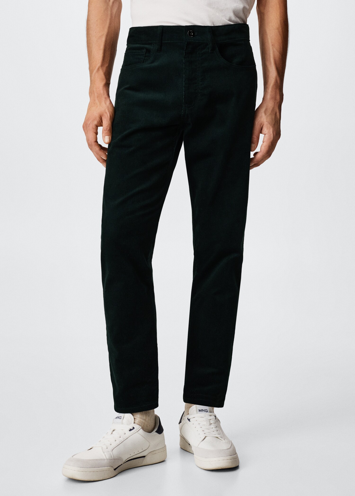 Tapered-fit corduroy trousers - Medium plane