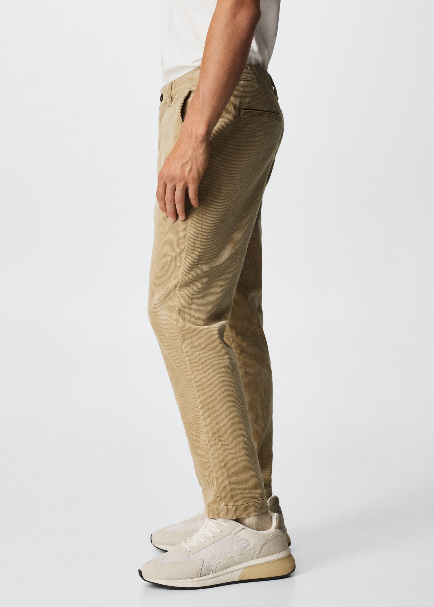 Tapered cropped corduroy trousers - Details of the article 2
