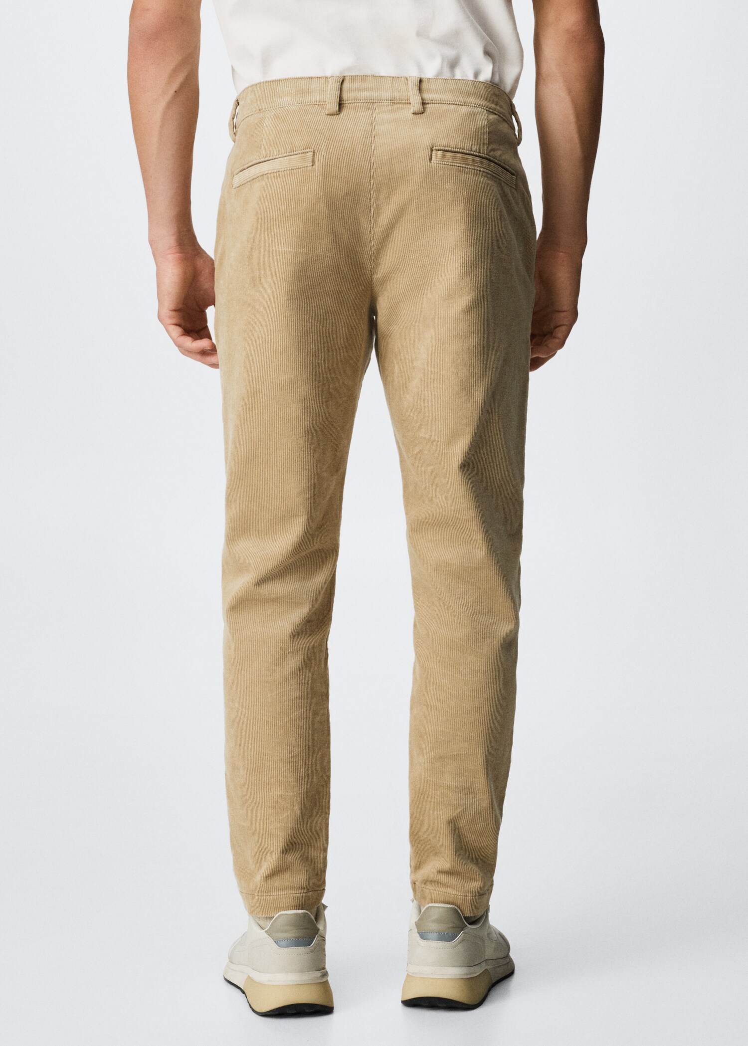 Tapered cropped corduroy trousers - Reverse of the article