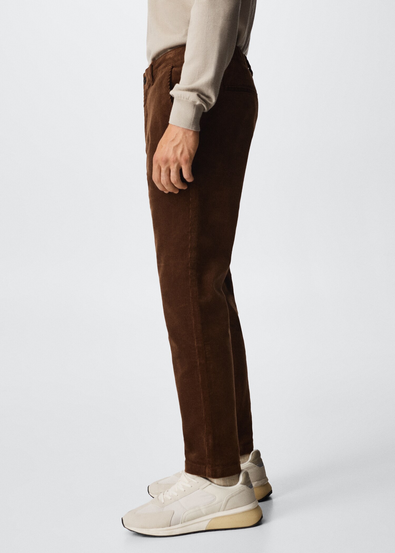 Tapered cropped corduroy trousers - Details of the article 2