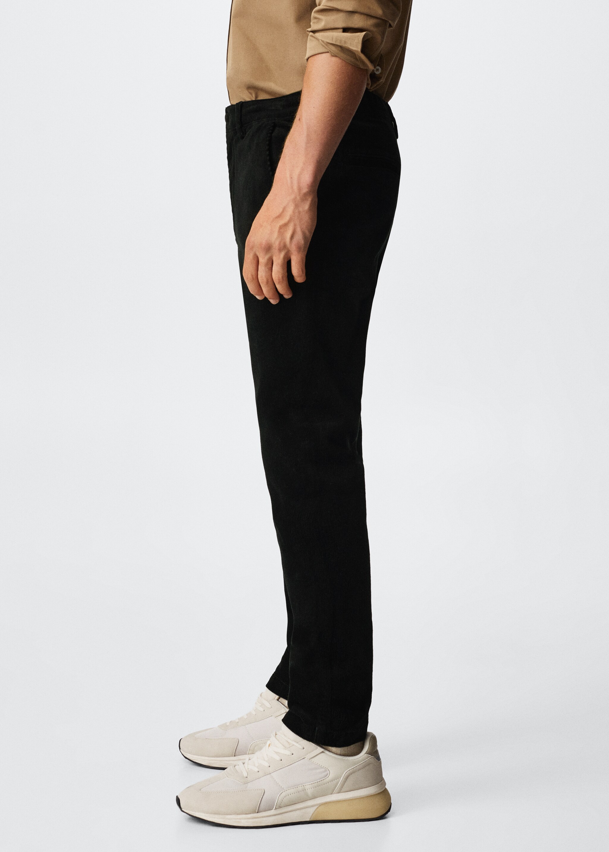 Tapered cropped corduroy trousers - Details of the article 2