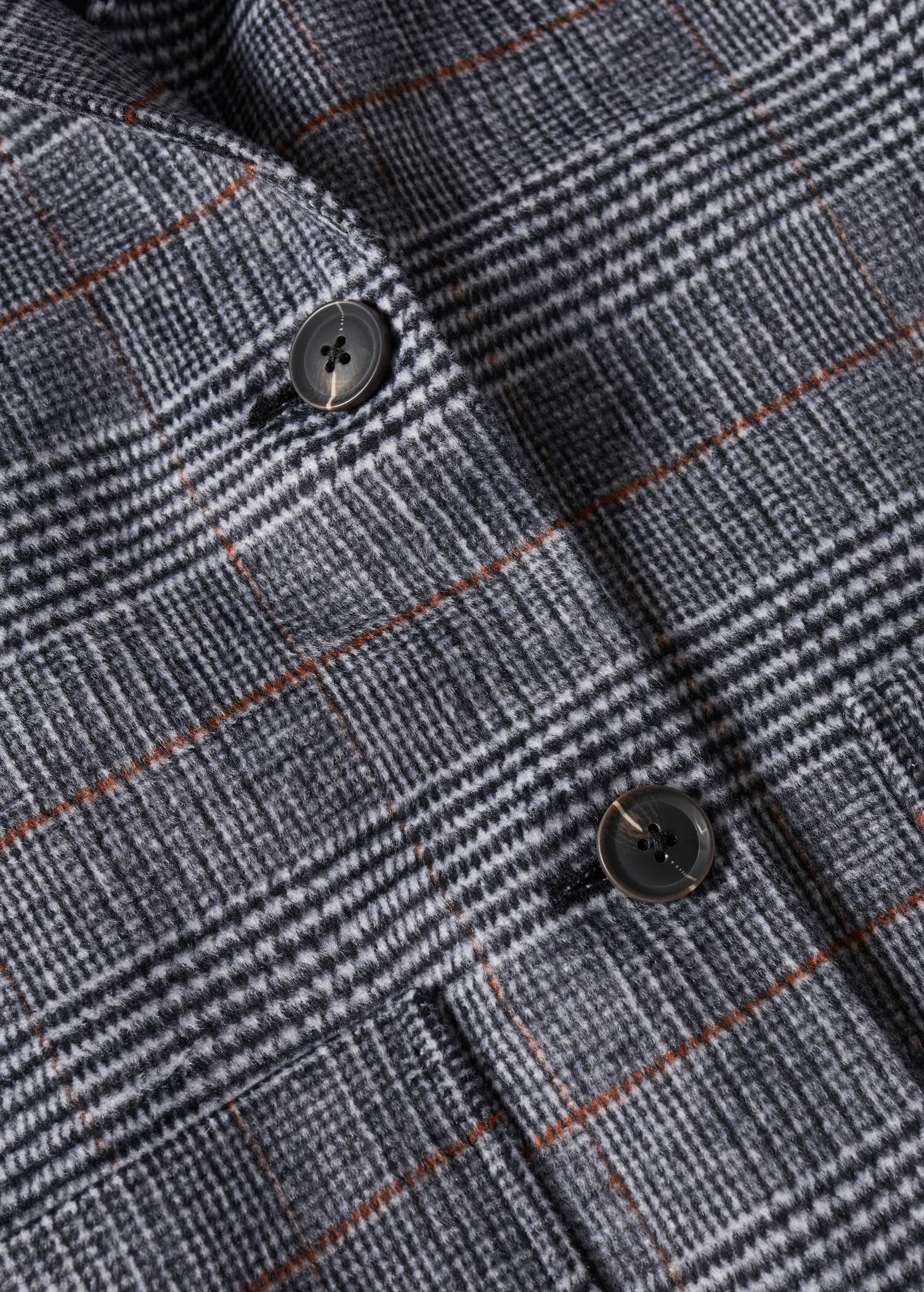 Abric solapes quadres - Detall de l'article 8