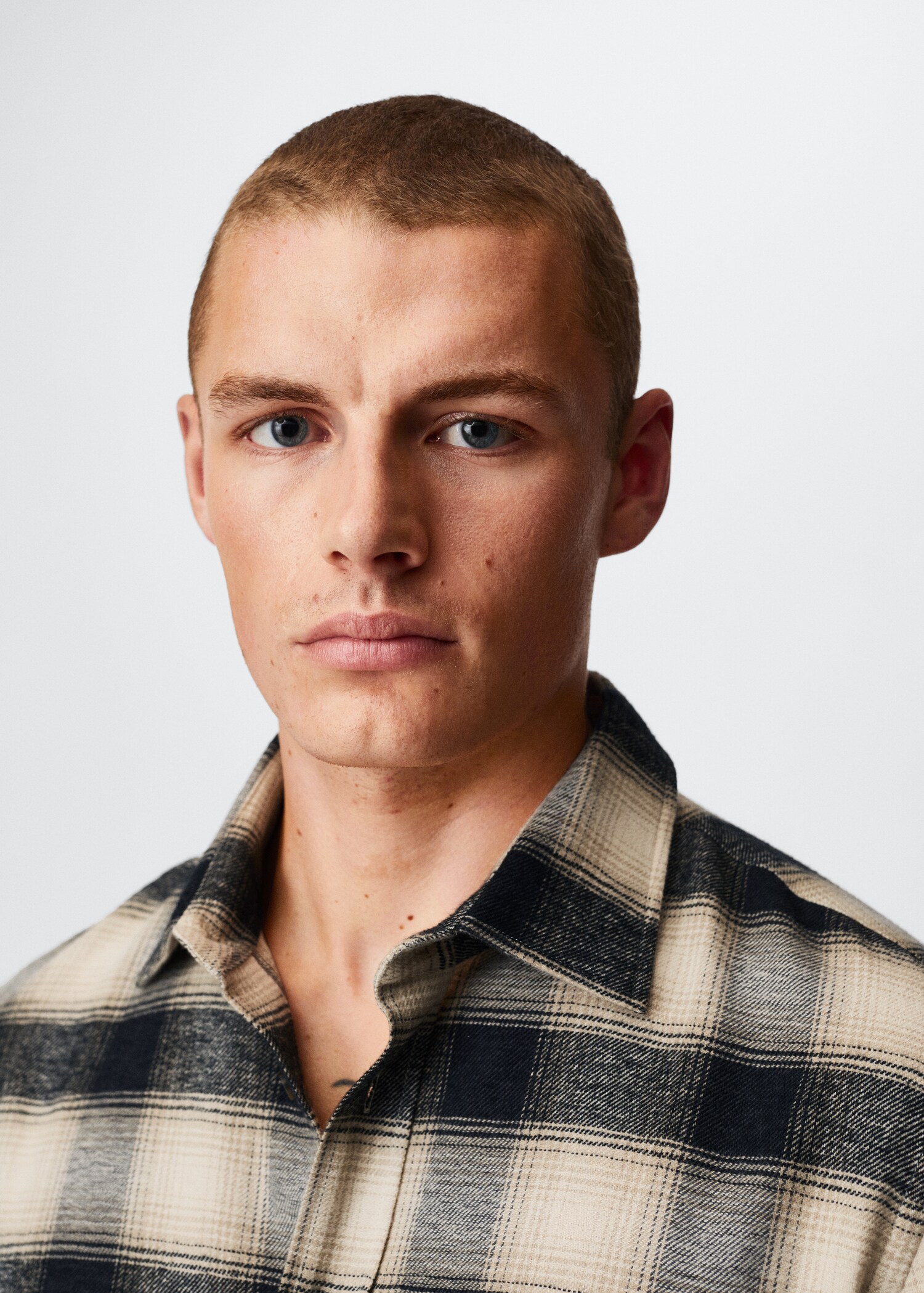 Chemise flanelle à carreaux - Détail de l'article 1