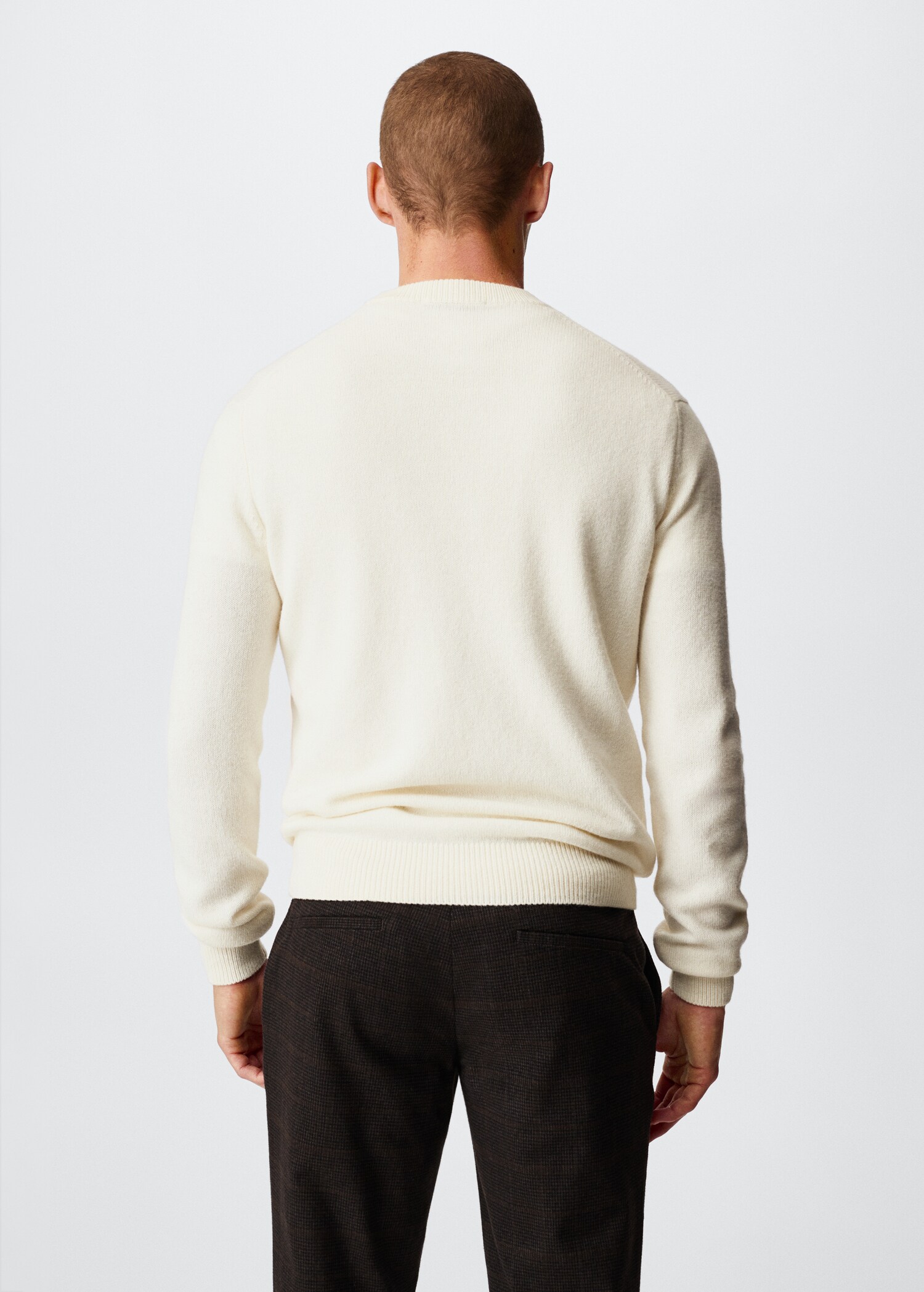 Cashmere wool sweater - Reverse of the article