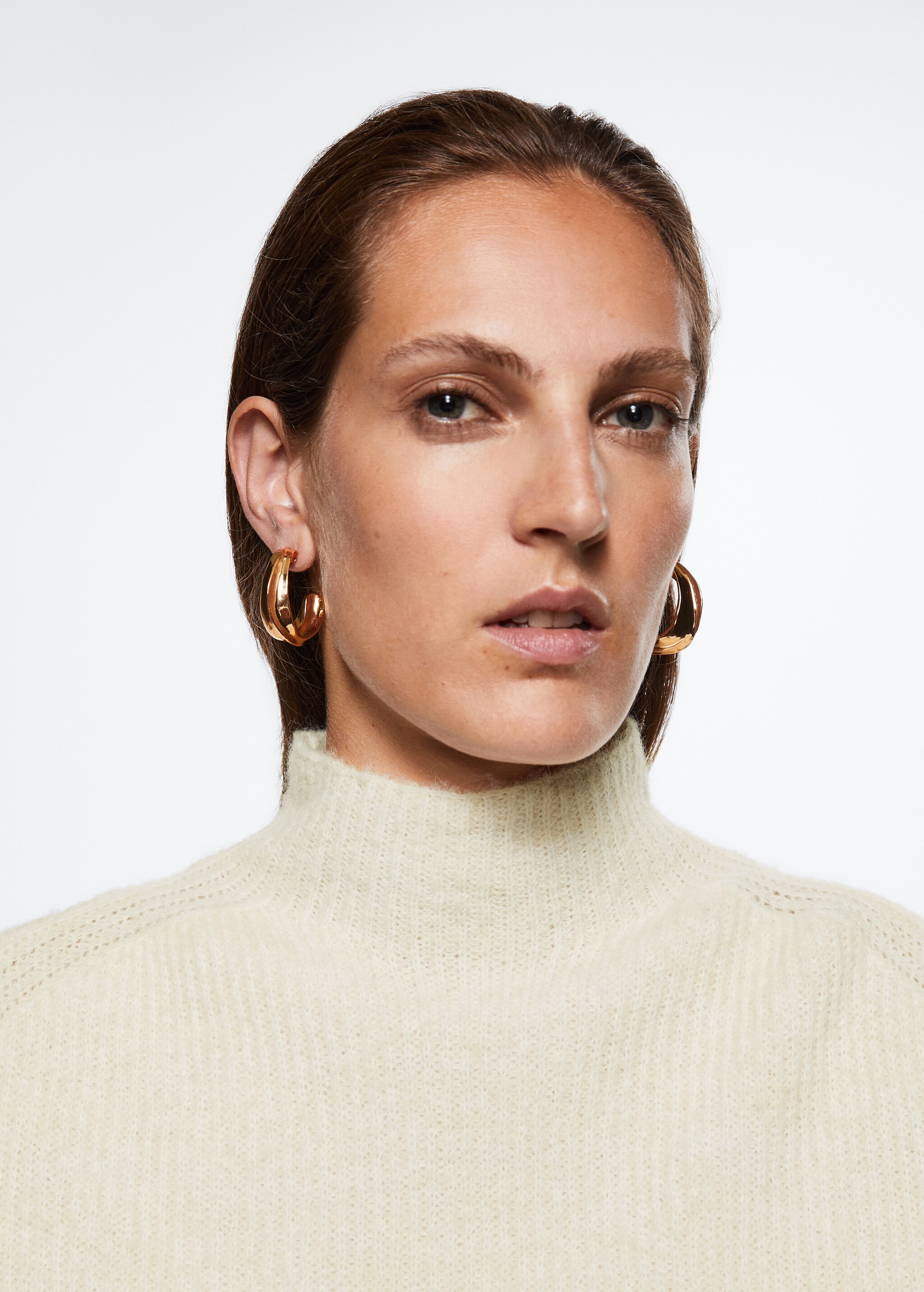 High collar sweater - Details of the article 6