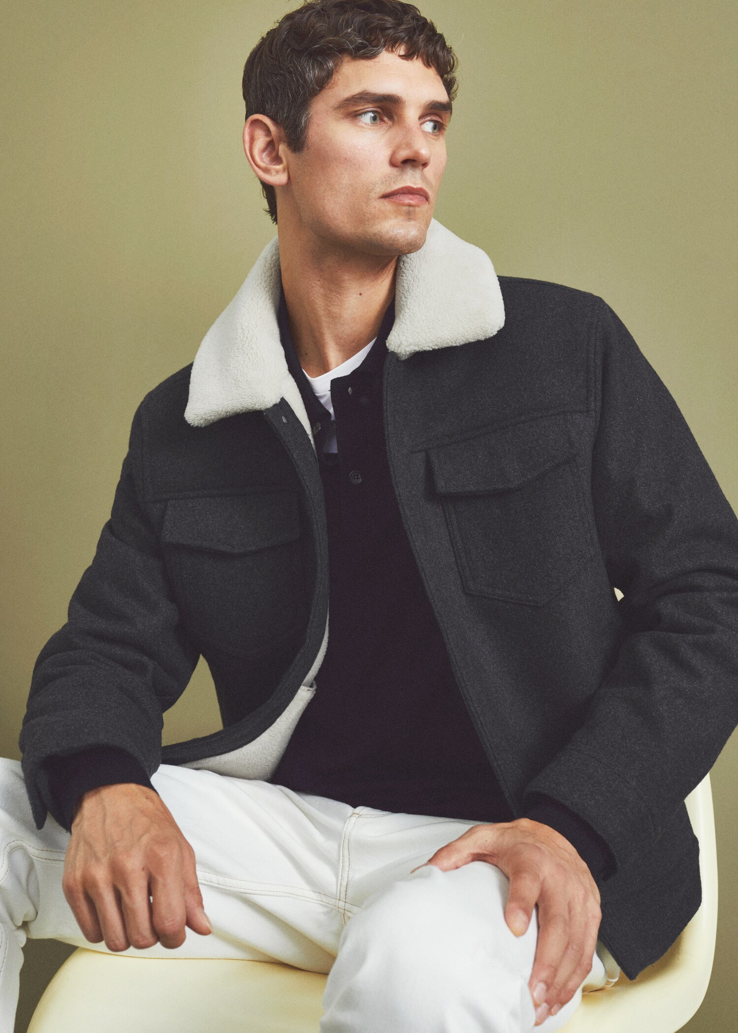 Wool jacket with shearling-effect collar - Details of the article 5