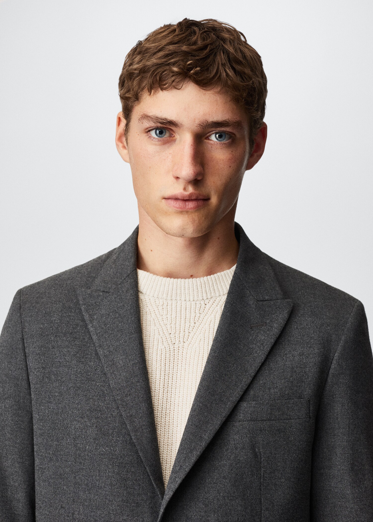 Slim-fit suit jacket - Details of the article 2