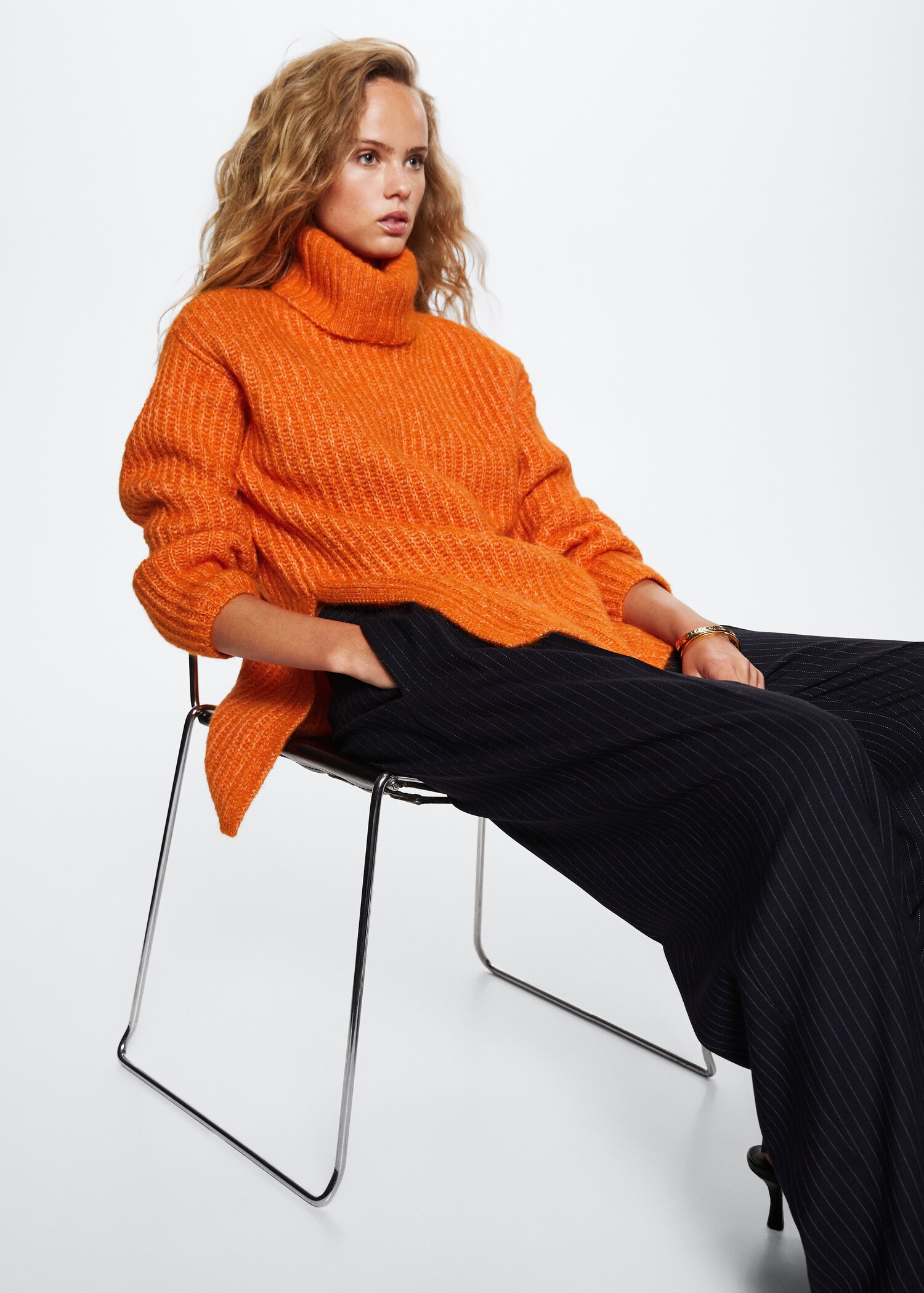 Oversized perkins neck sweater - Details of the article 2