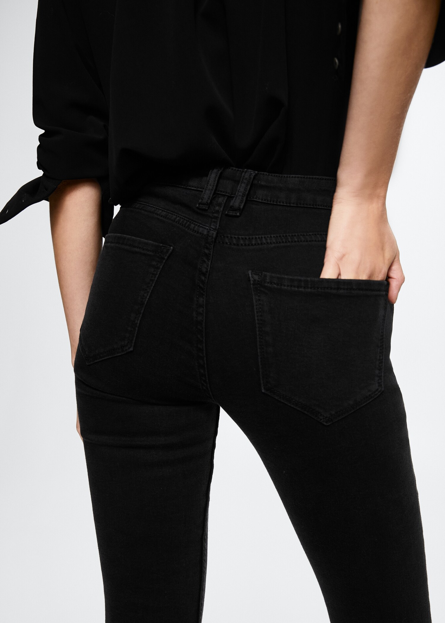 Skinny jeans in bikerstijl - Detail van het artikel 6