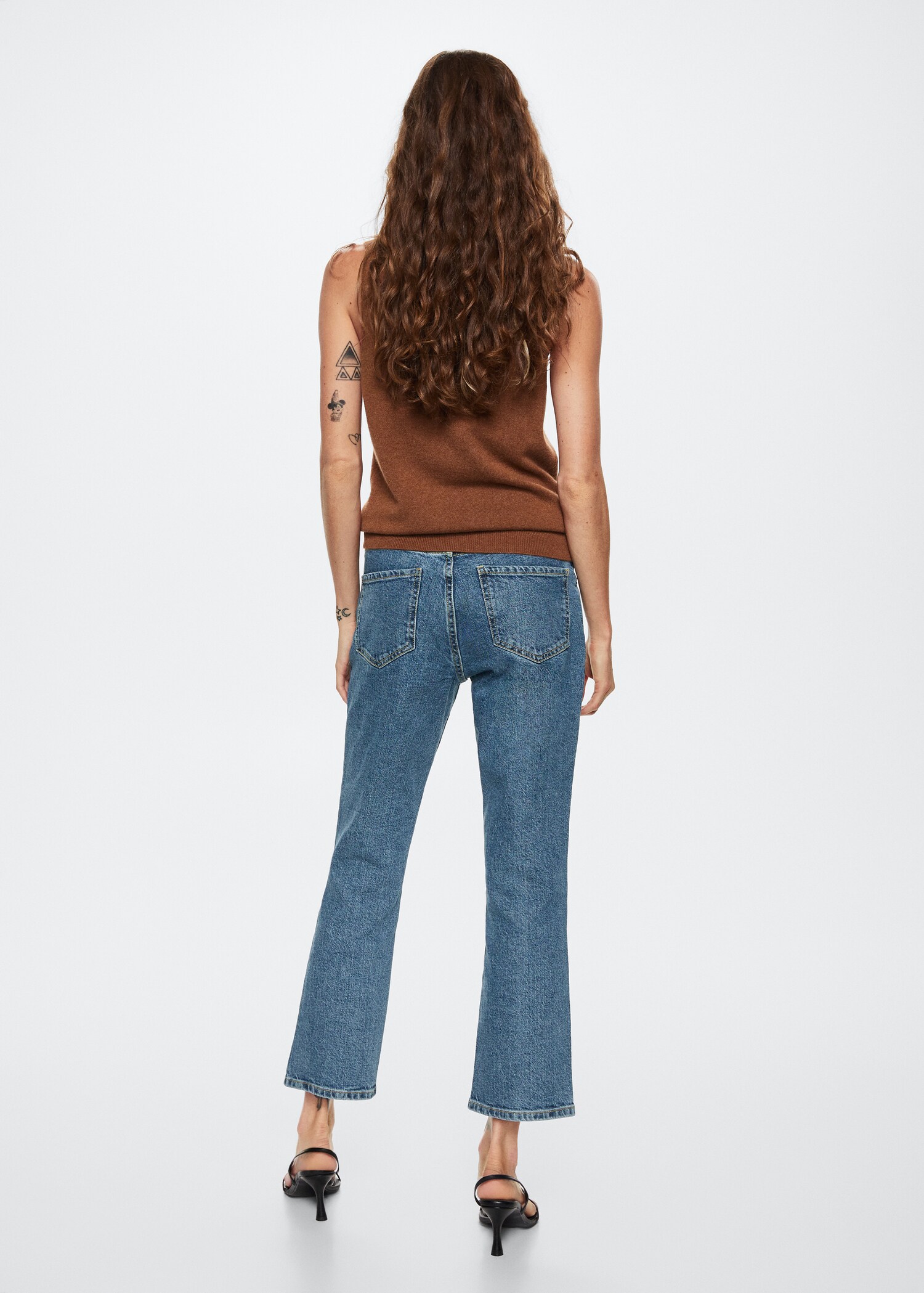 Jeans rectos tiro medio - Reverso del artículo