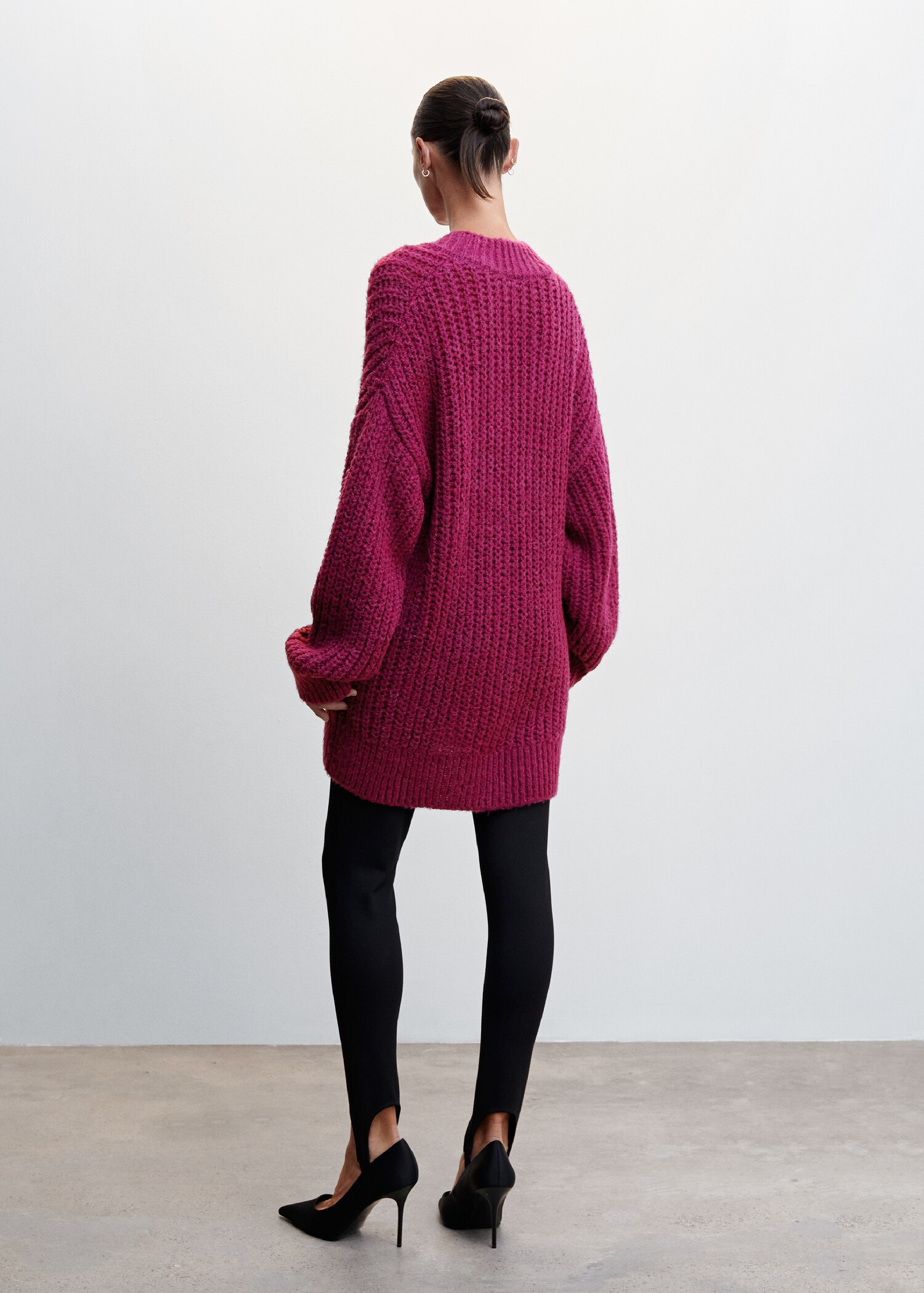 Oversized-Pullover mit V-Ausschnitt - Damen | MANGO OUTLET 
