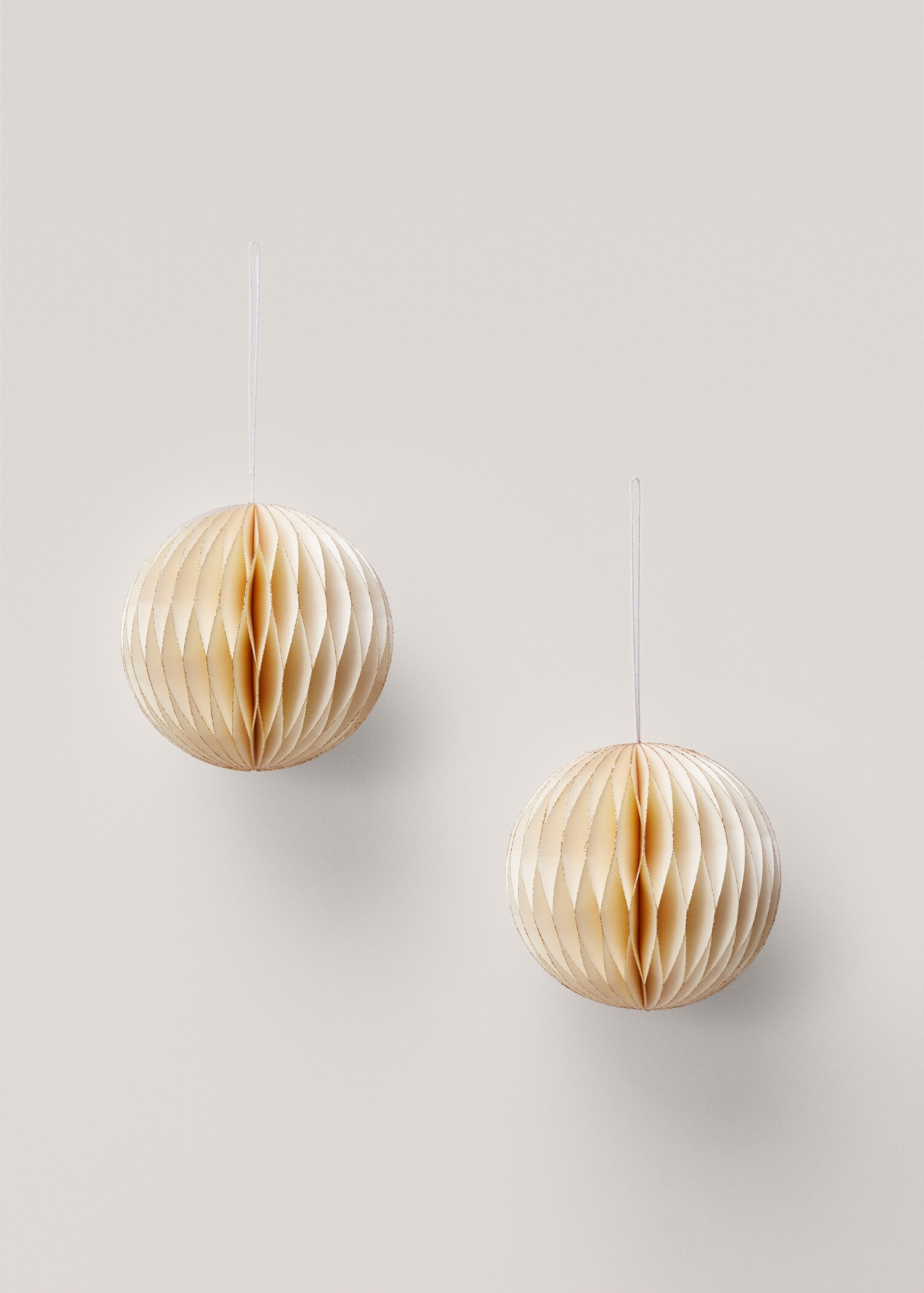 Christmas ball ornament - Article without model