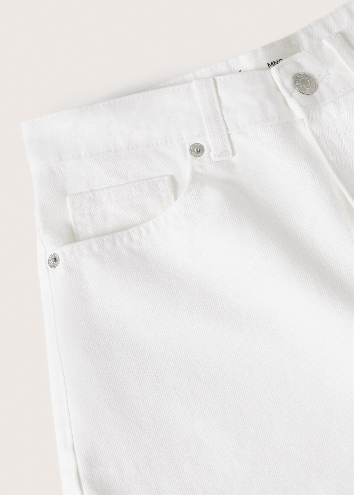 Mom Fit-Jeansshorts - Detail des Artikels 8