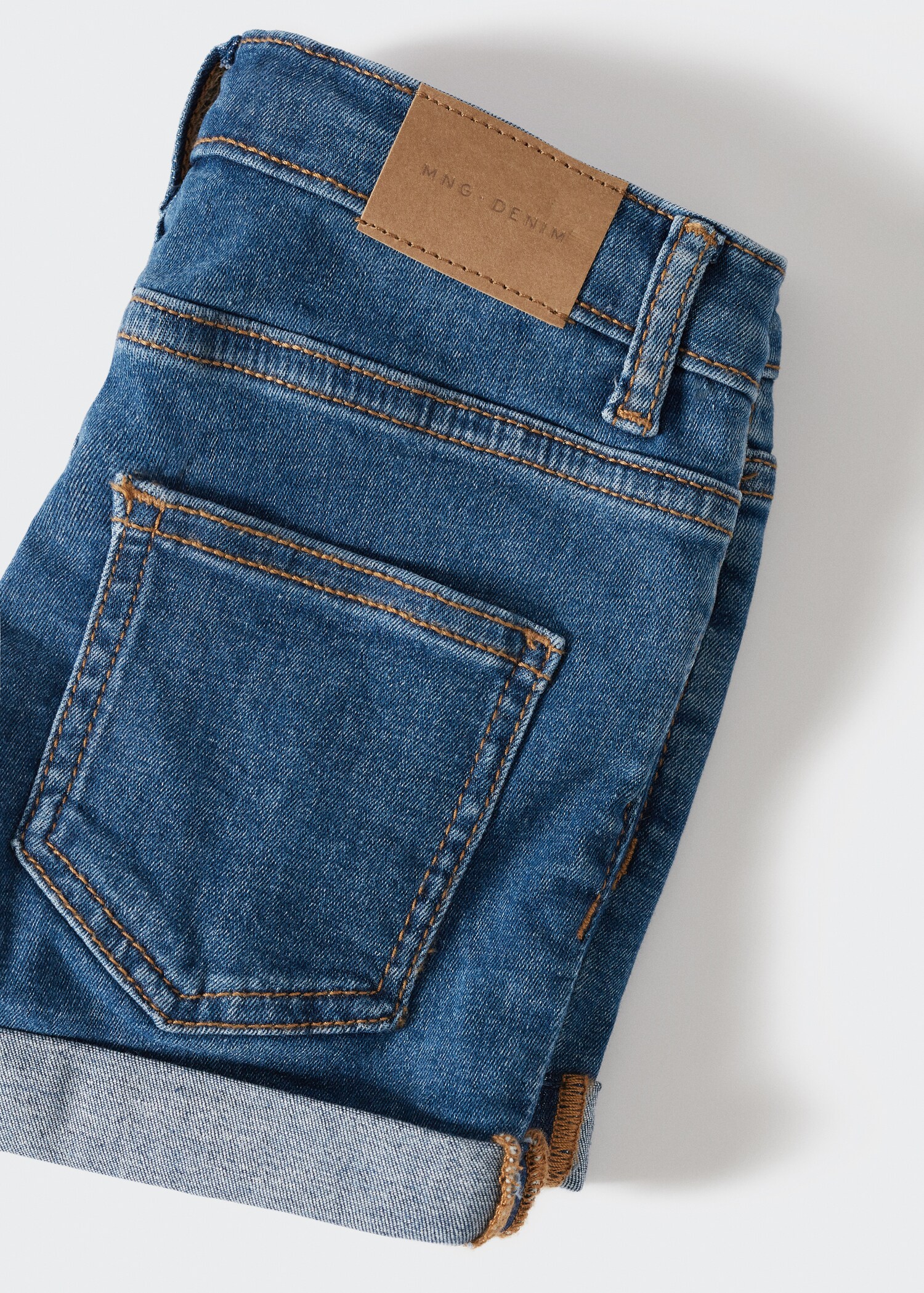 Rolled-up hem denim shorts - Details of the article 8
