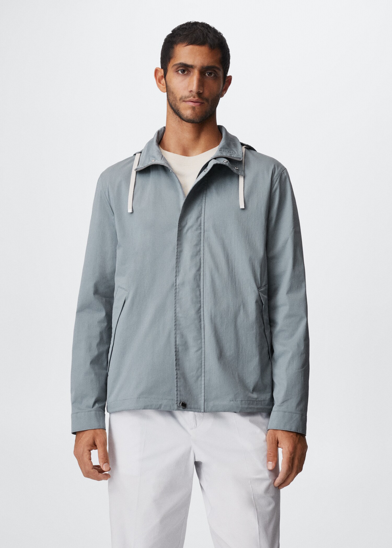 Hooded windbreaker jacket - Medium plane