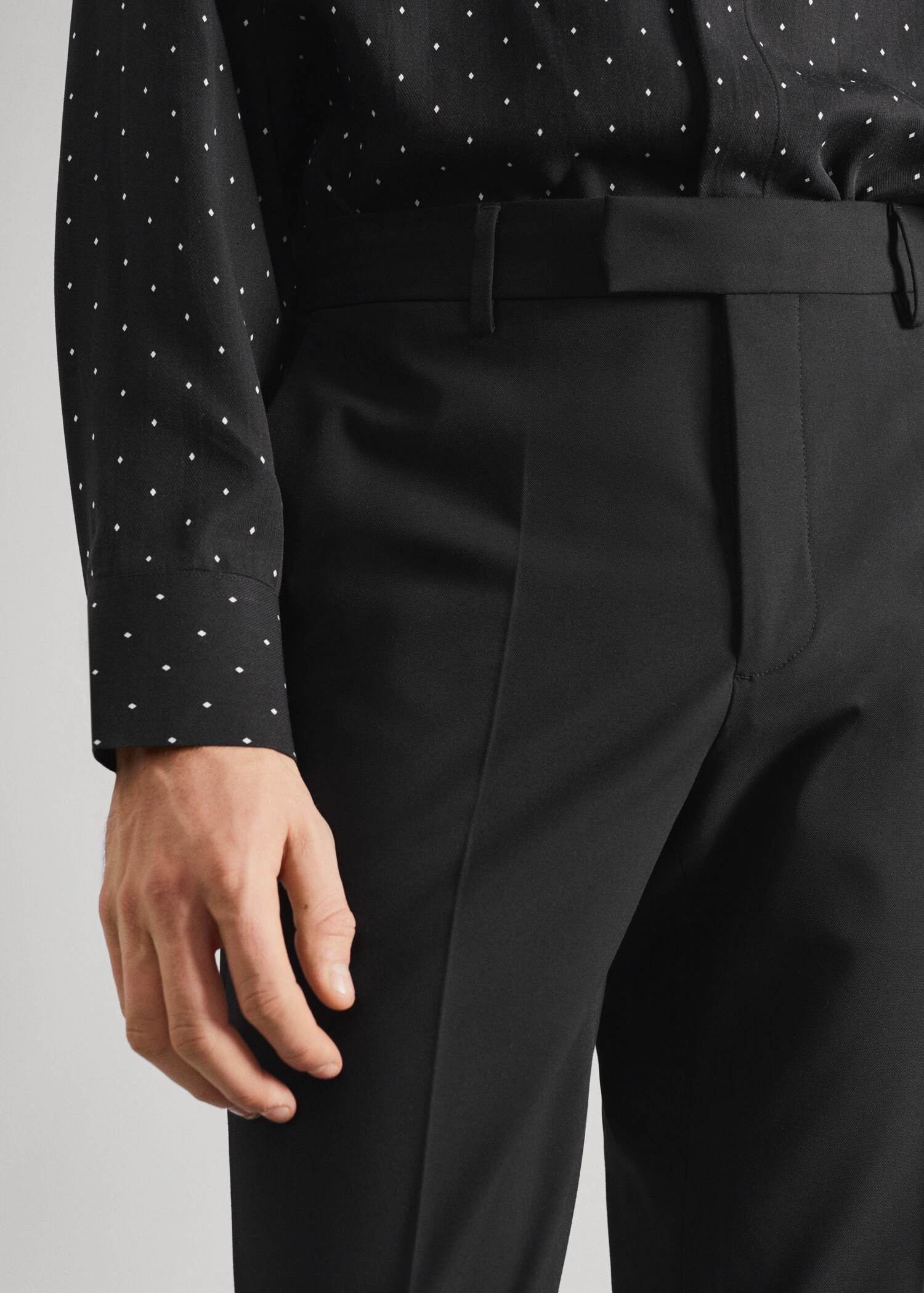  Suit trousers - Details of the article 1