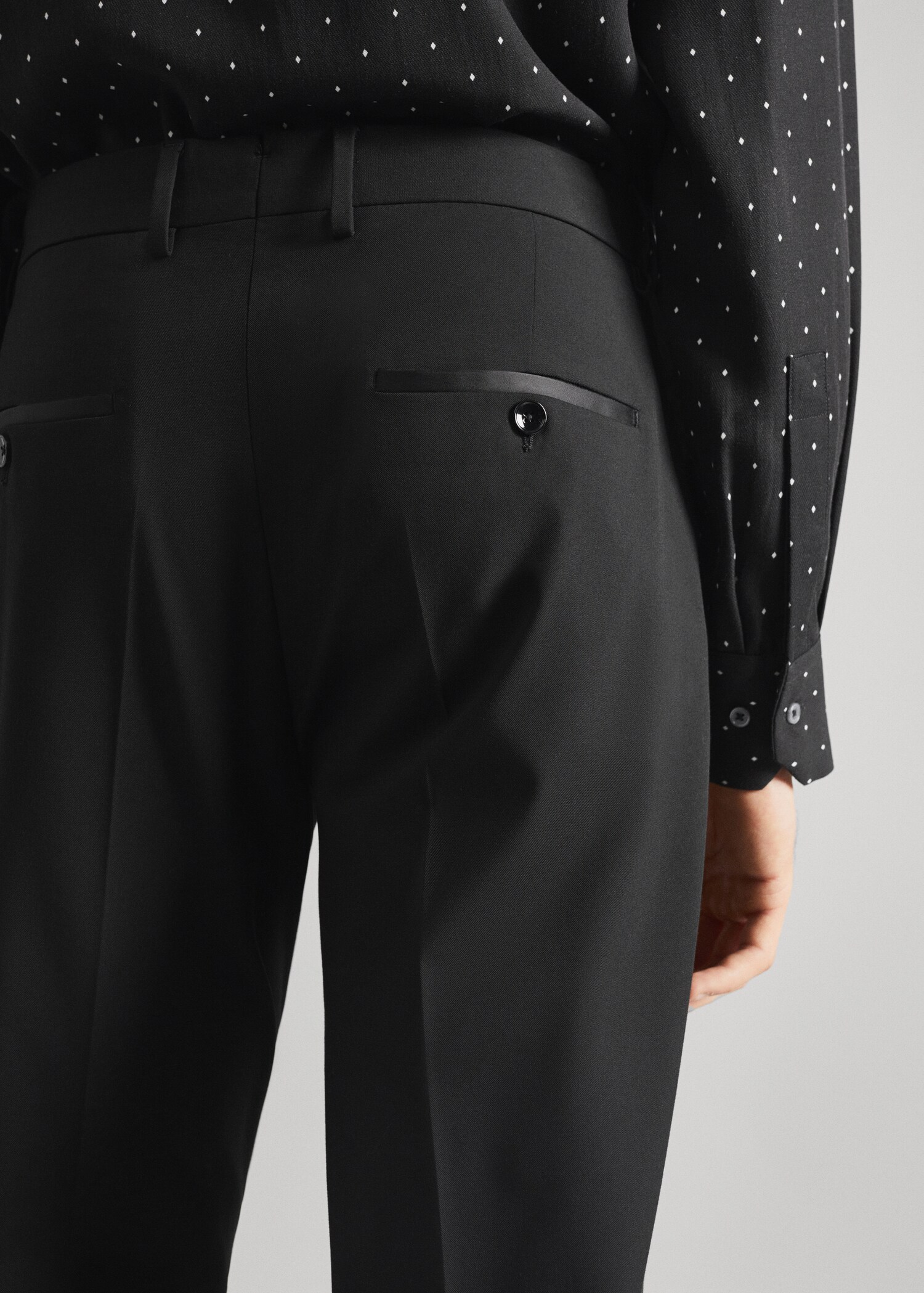 Suit trousers - Details of the article 4