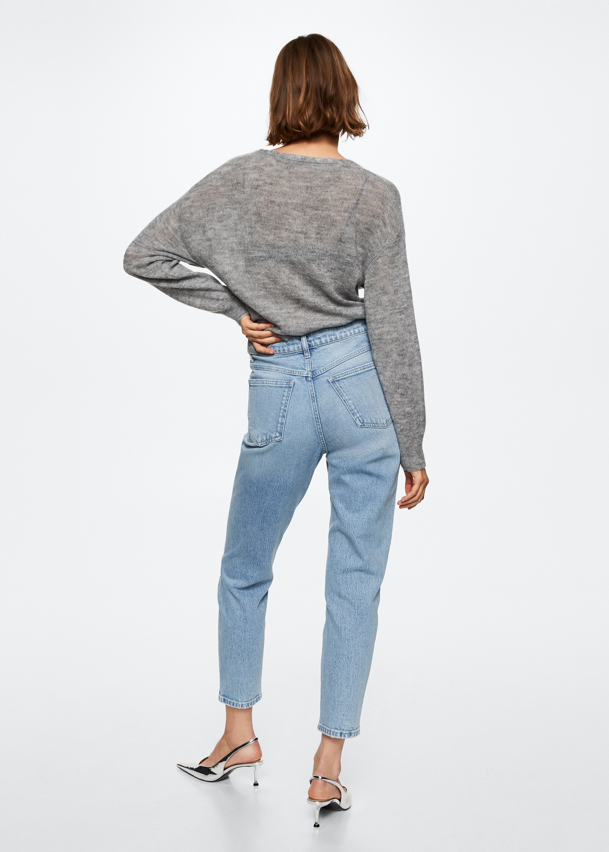 Jeans mom confort tiro alto - Reverso del artículo
