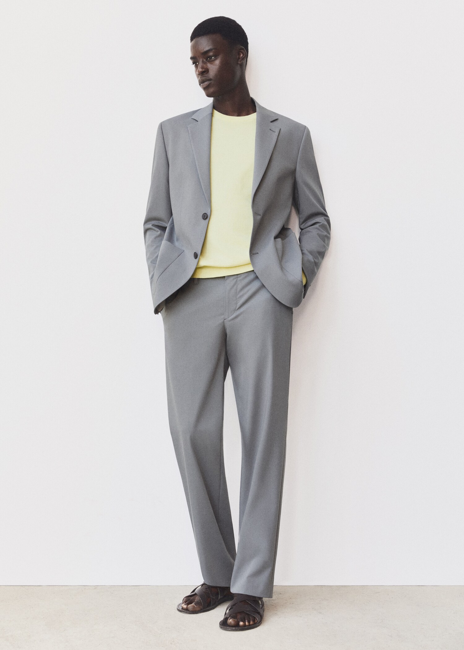 Relaxed-fit suit trousers - Details of the article 5