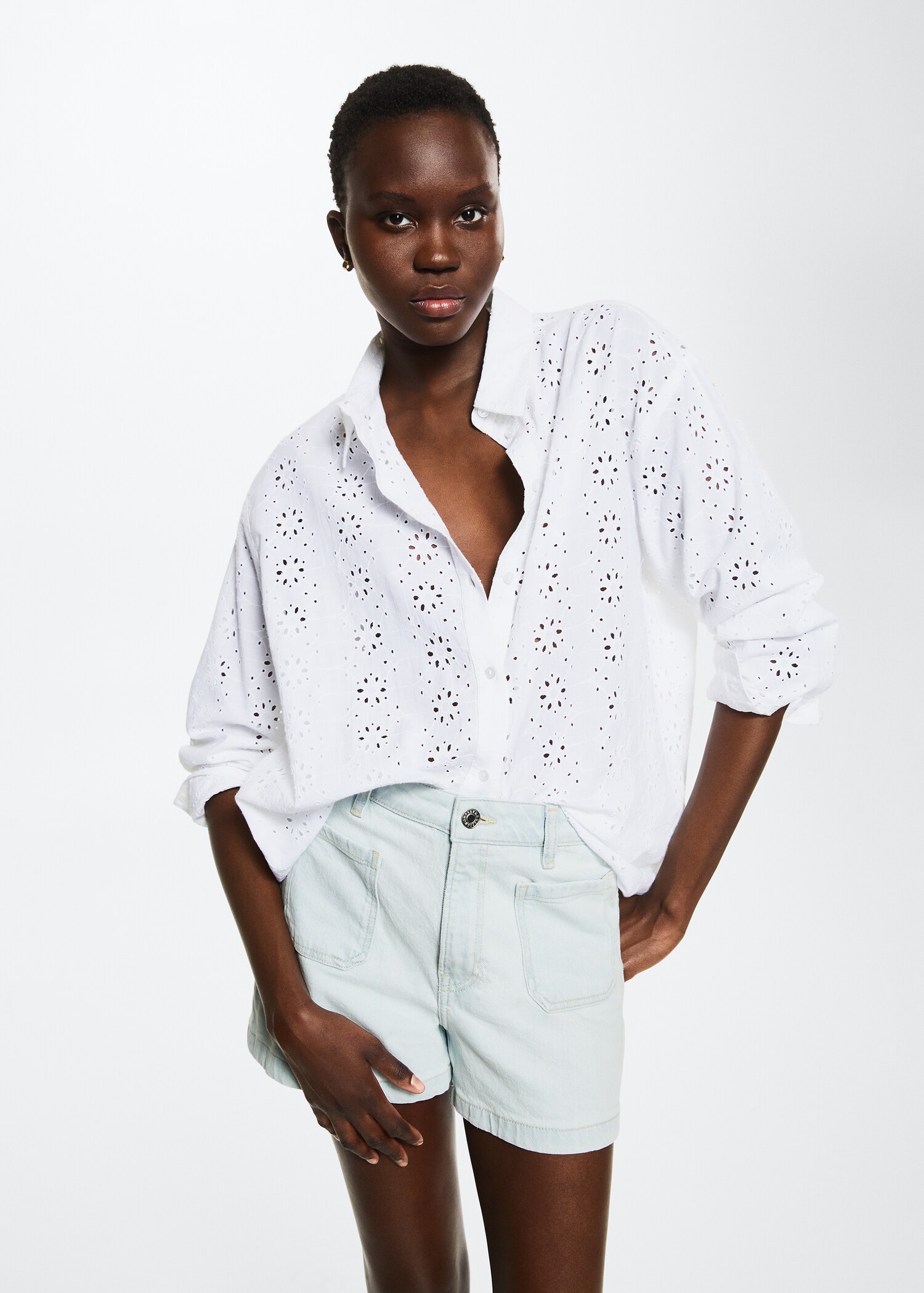 Slim denim shorts - Details of the article 1