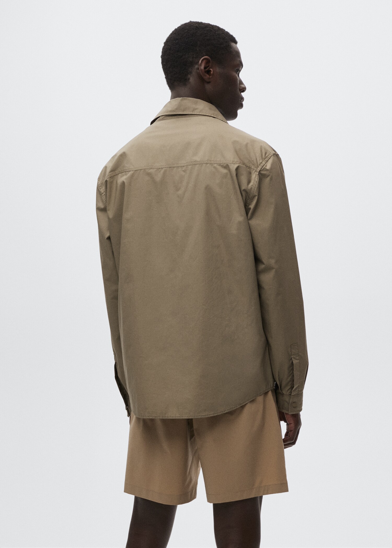 Chest-pocket cotton overshirt - Reverse of the article