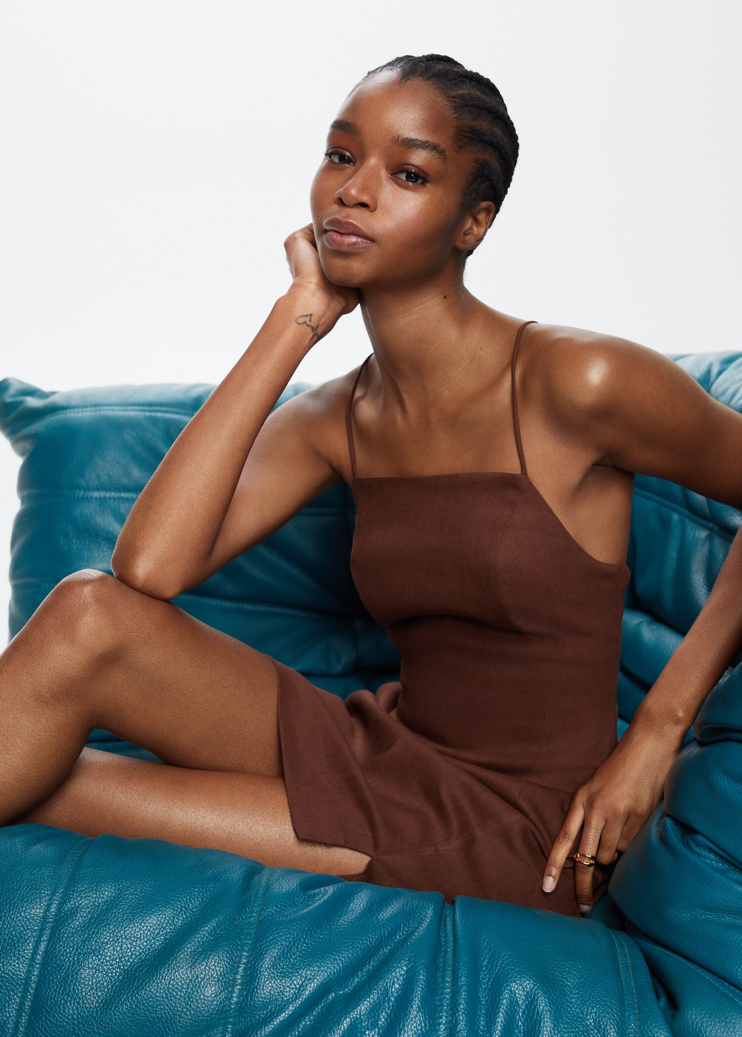 Vestit lli tirants - Detall de l'article 2