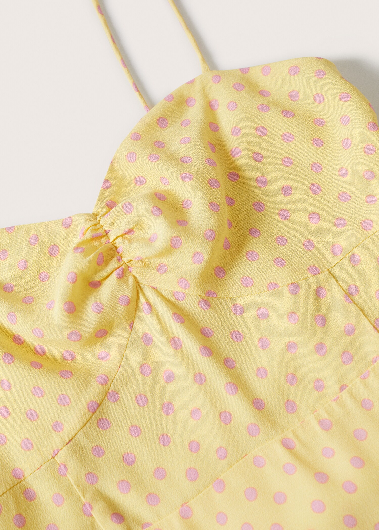 Gemustertes Trägerkleid - Detail des Artikels 8