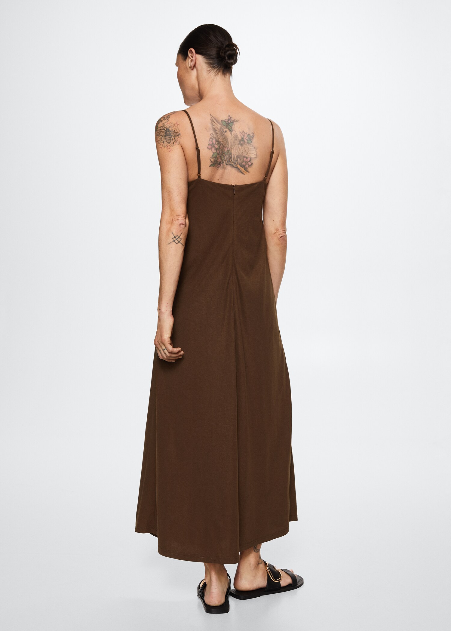 Flowy slit dress - Reverse of the article