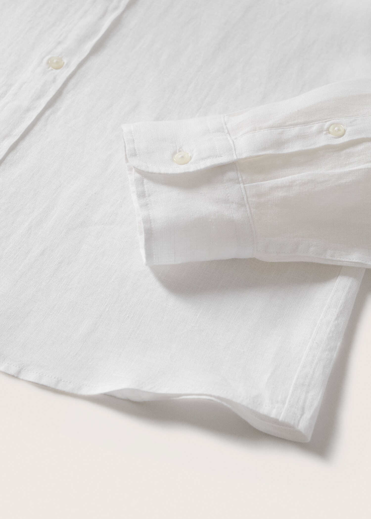 100% linen slim-fit shirt - Details of the article 7