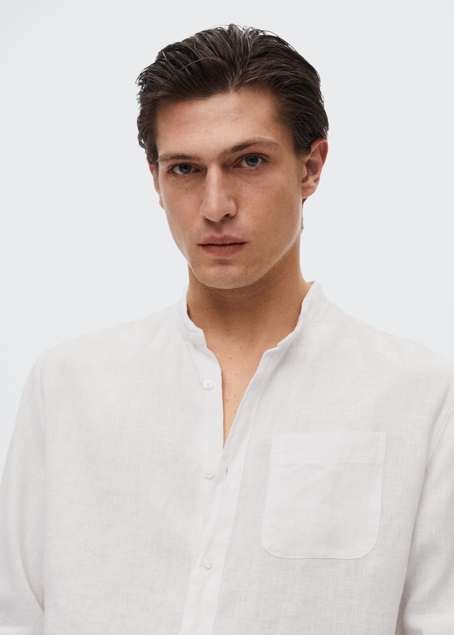 Slim-fit Mao collar linen shirt - Details of the article 1