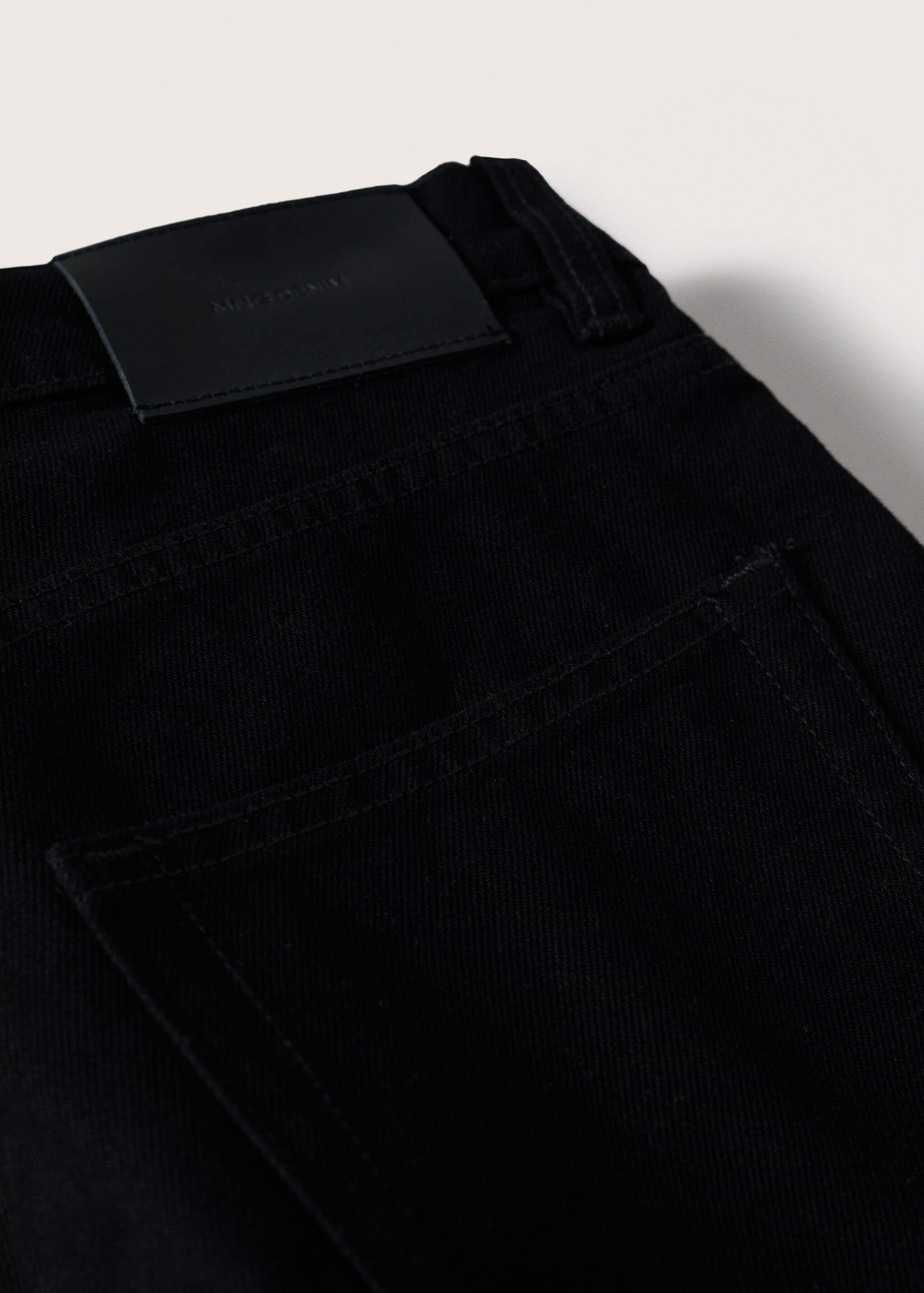 Bob straight-fit jeans - Details of the article 8