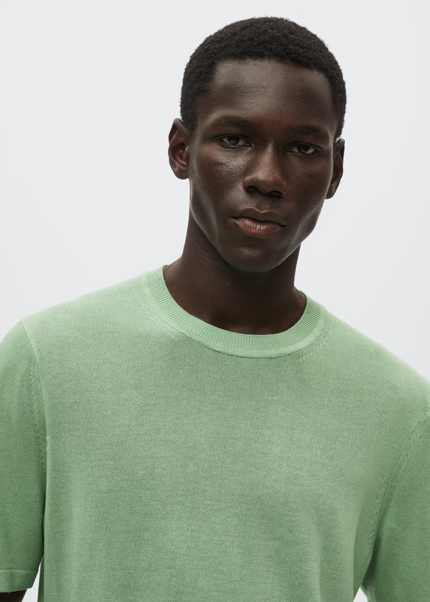 Knitted linen T-shirt - Details of the article 1